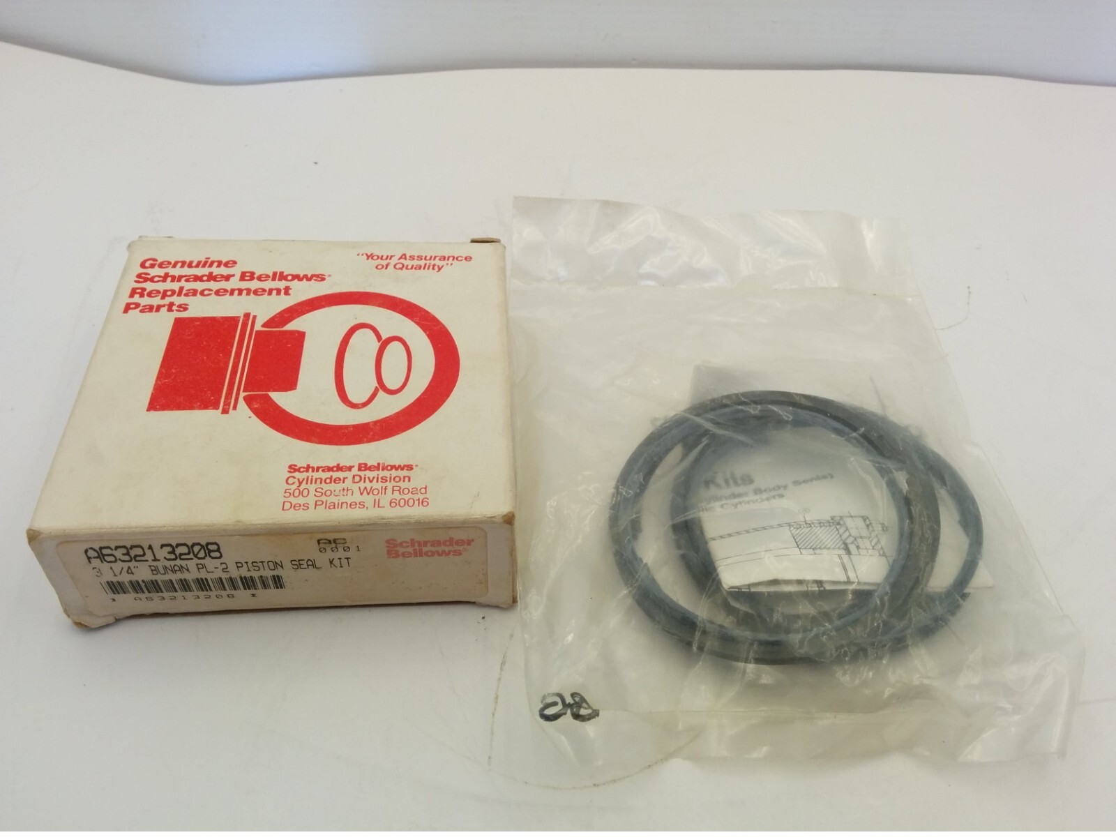 SCHRADER BELLOWS A63213208 BUNAN PL-2 PISTON SEAL KIT, 3-1/4", NIB