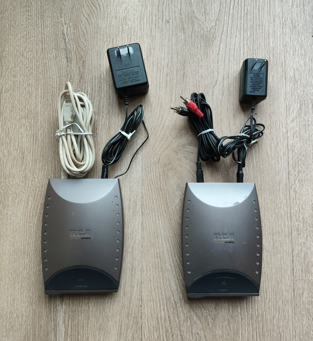 RCA LYRA WIRELESS RD900W STEREO TRANSMITTER & RECIEVER & Power Supply SHIPS FAST