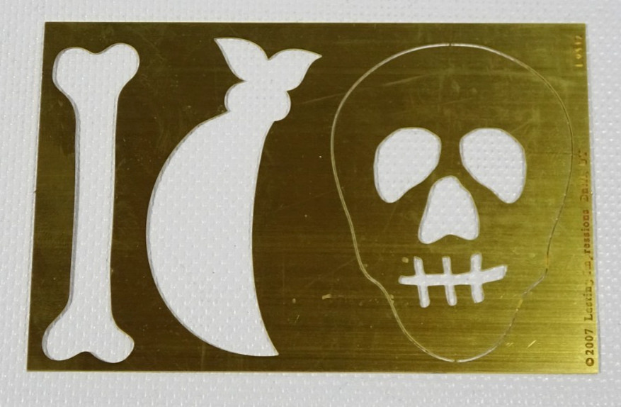 Skull - Bone Pirate Lasting Impressions - Stencil Template - L9532 - 2007
