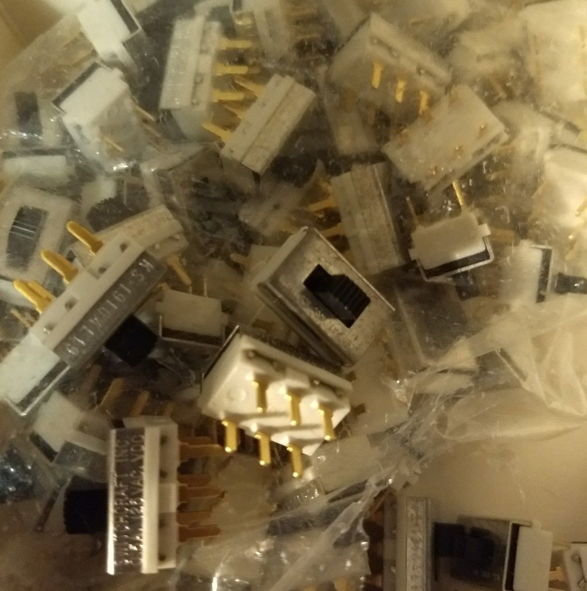 Qty 5-Switchcraft-KS19104L19 Switch, PCB mount slide