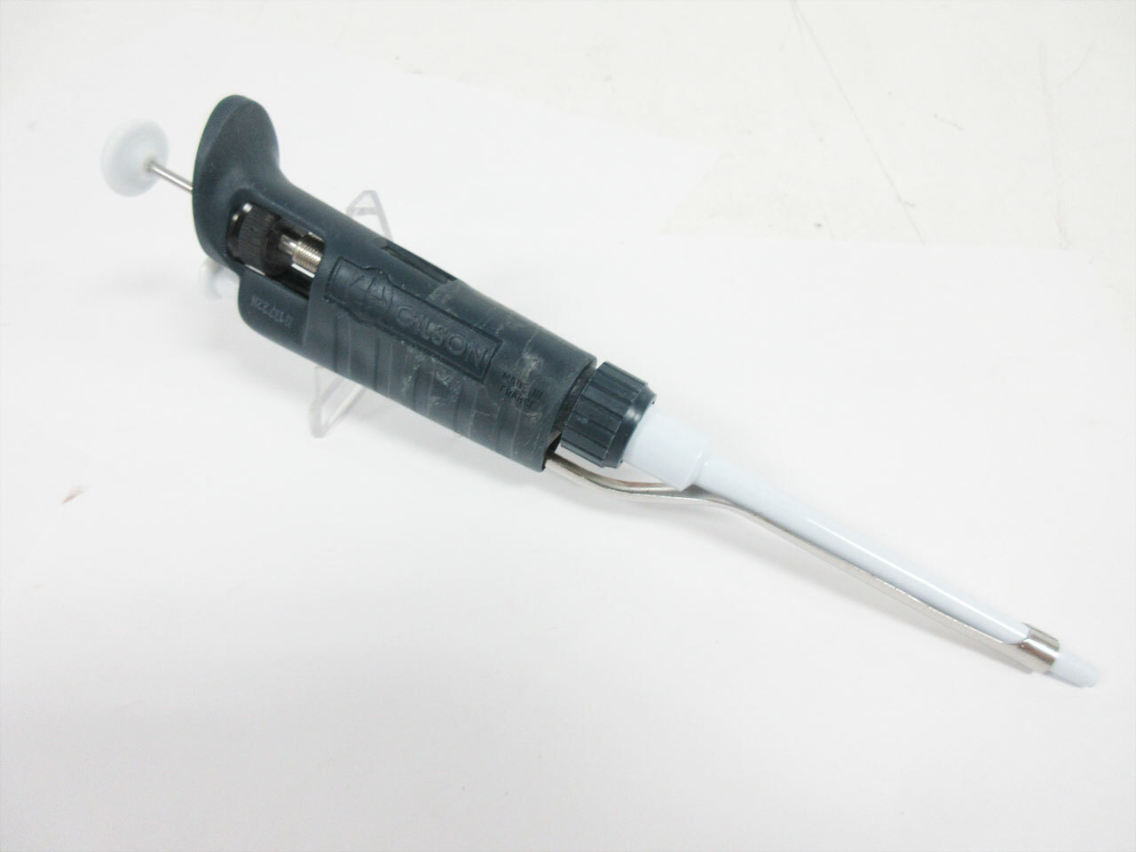 GILSON PIPETMAN CLASSIC P200 200 uL ADJUSTABLE SINGLE CHANNEL PIPETTE PIPET - II