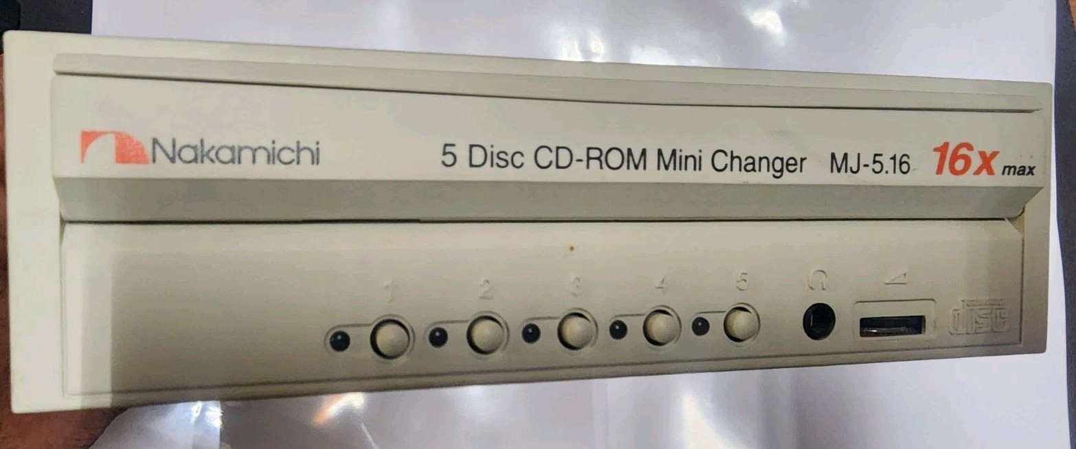 Nakamichi MJ-5.16 CD Rom 5 Disc Changer IDE Drive