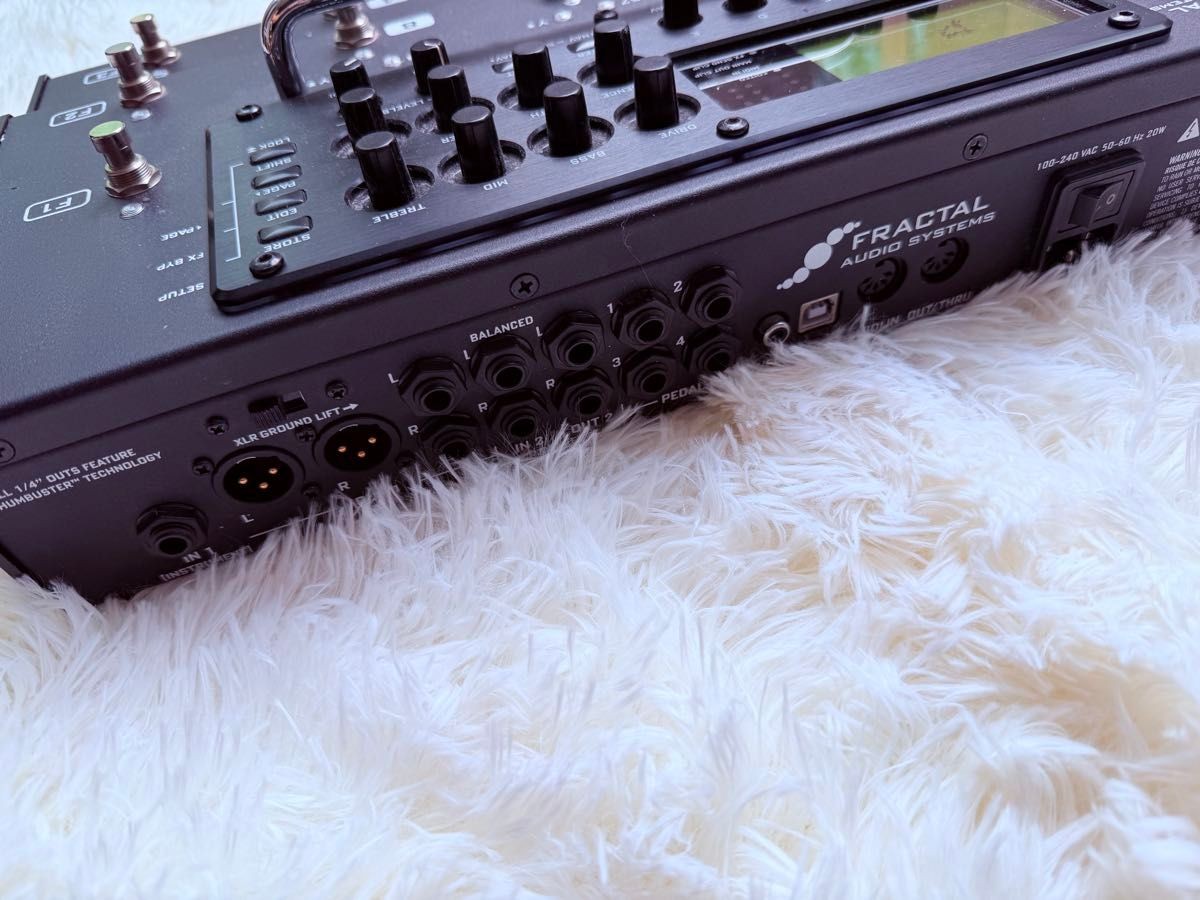 Fractal Audio Systems AX8 Amp Modeler Multi Effects Processor Body Only Japan