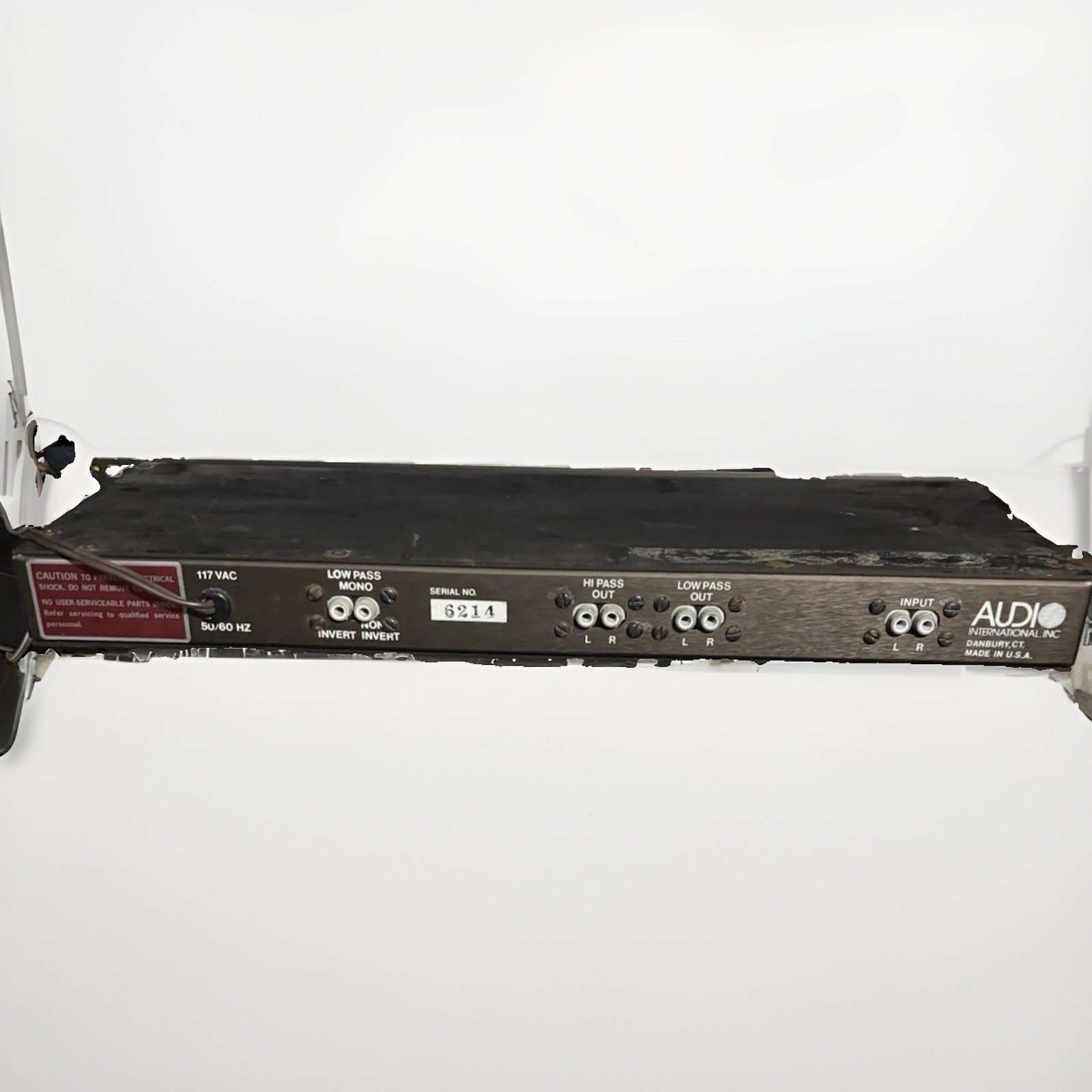 An Electronic Crossover CM 604 By  International AUDIO