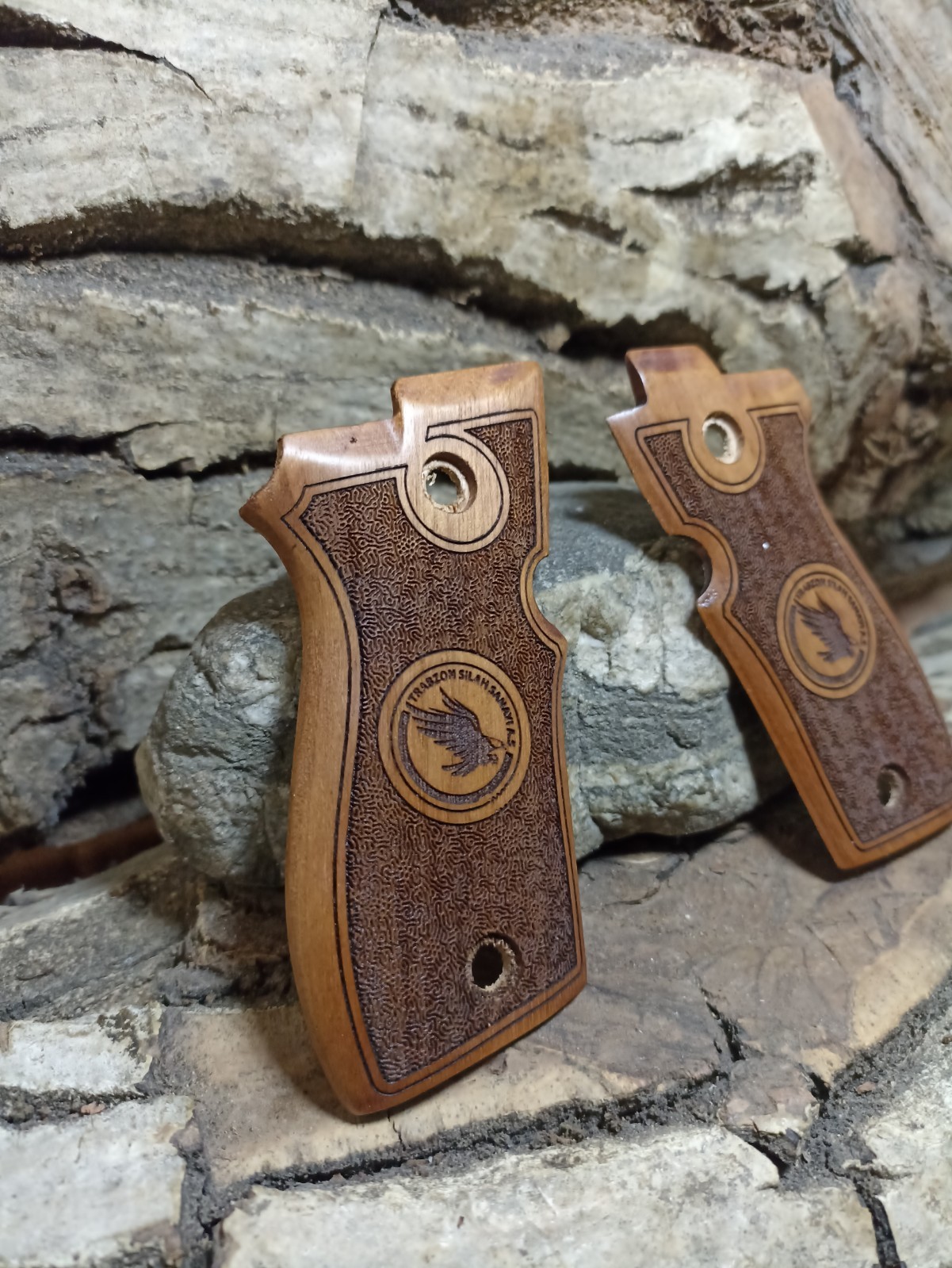 Tisas Fatih 13 walnut grips for first version straight model.