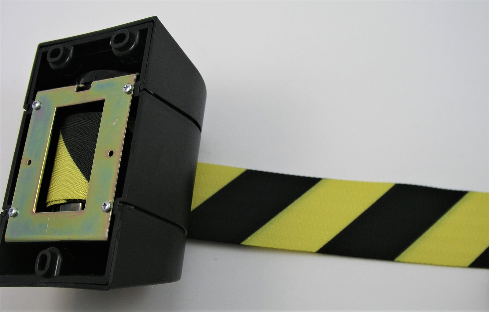 Tensator TENSABARRIER WMH26-15 Barricade Black/Yellow Striped belt  w/ WRB12