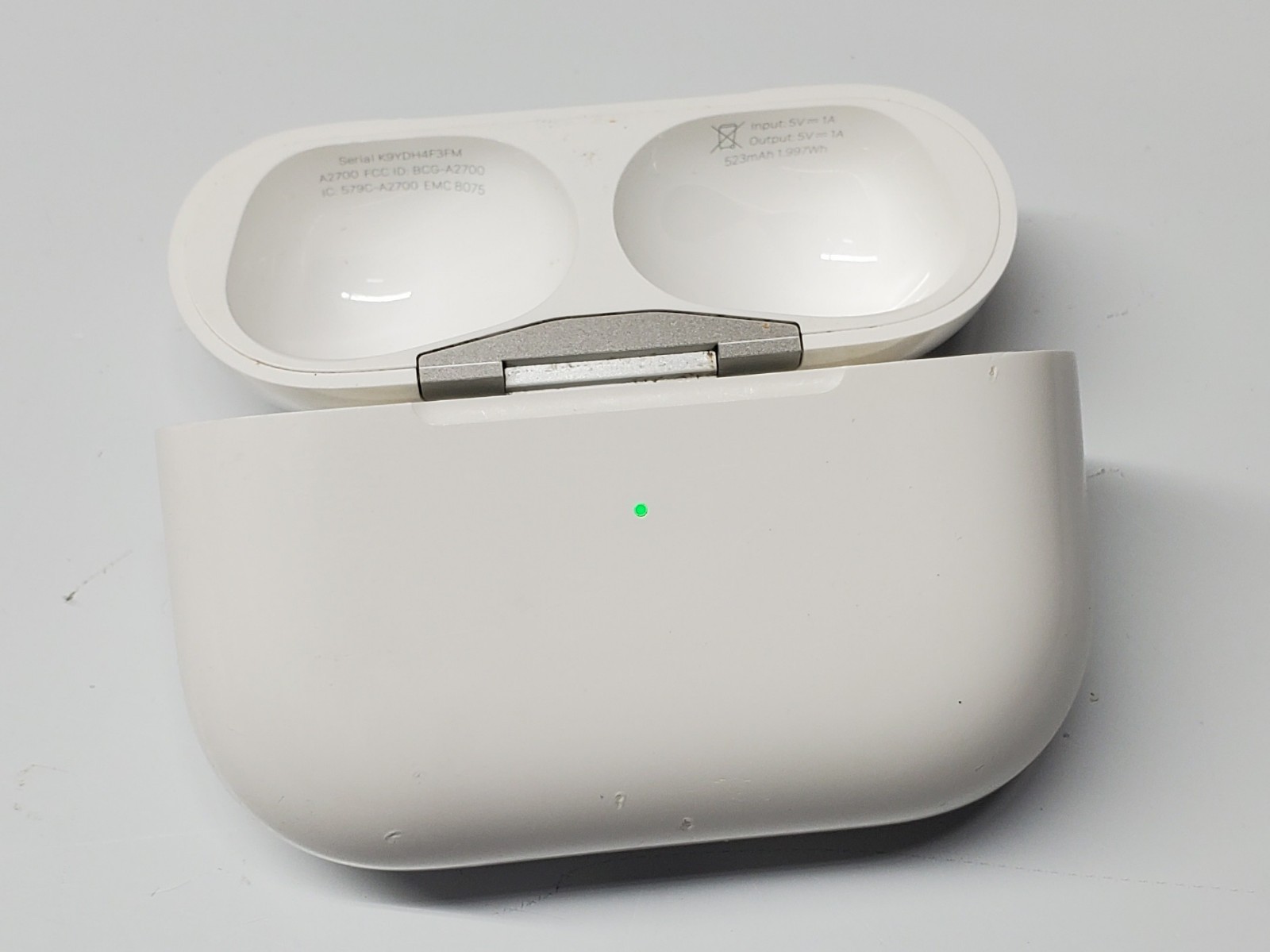 AirPods Pro (2nd Generation) Charging Case Replacement ONLY A2700 ENGRAVED