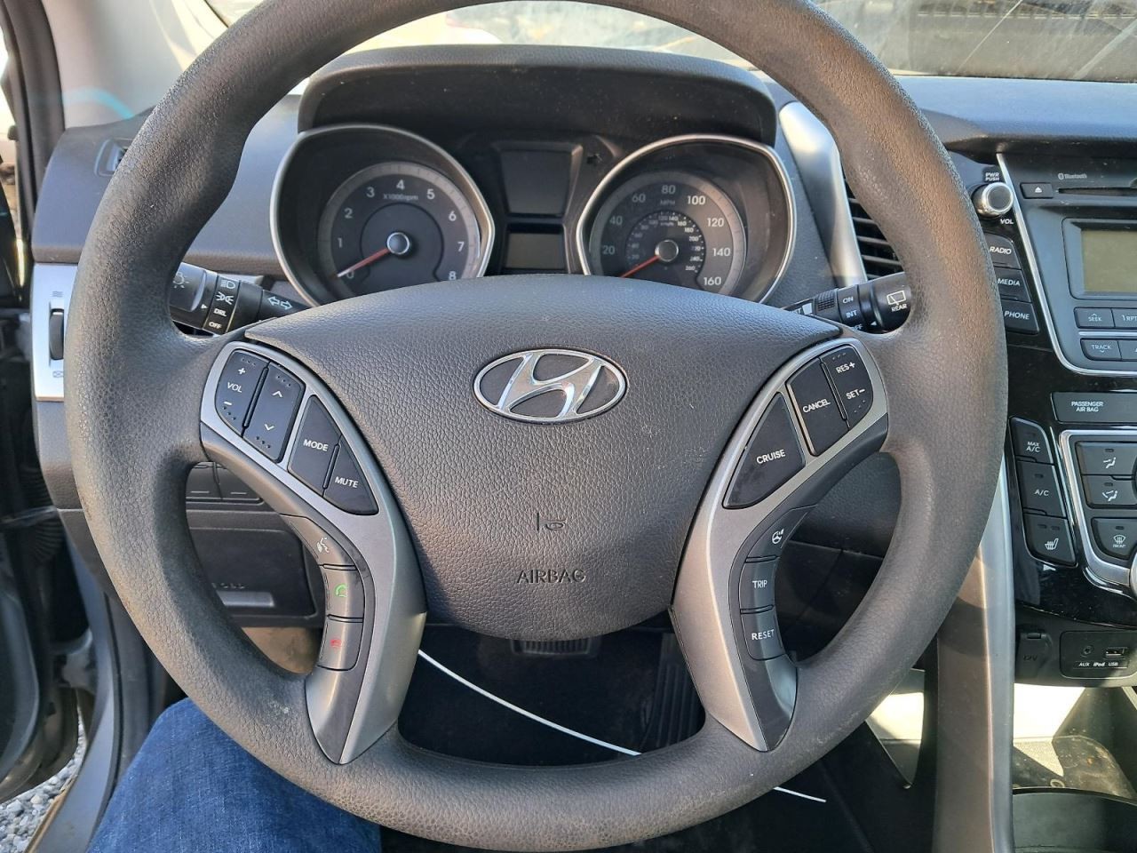 ELANTRA 2014 Glove Box 4852920