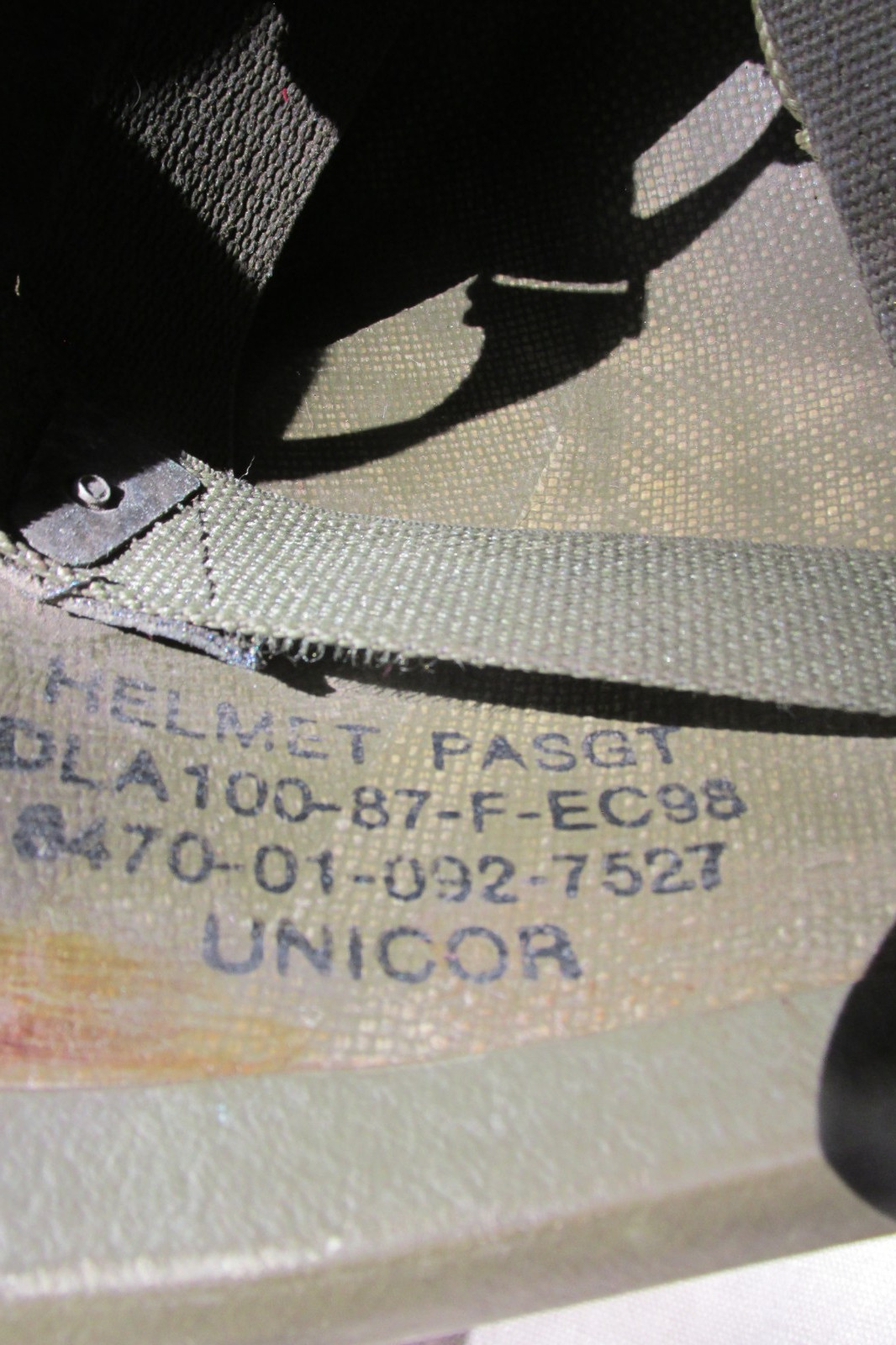 United States Military PASGT - UNICOR Combat Helmet Medium