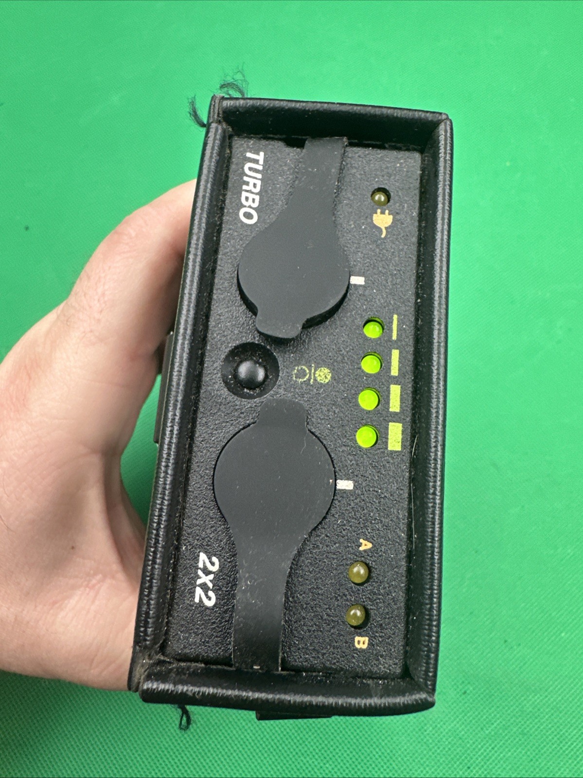 (#72). Quantum Turbo Battery 2X2 (Without Charger) [No testing].