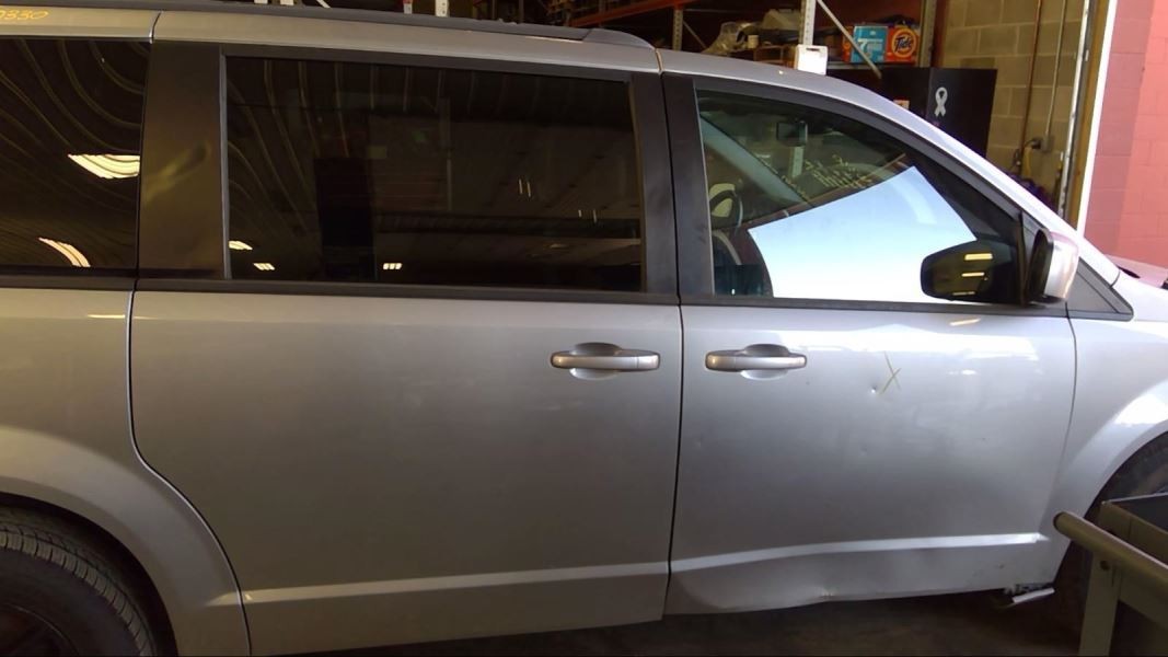 Passenger Axle Shaft Front Axle Outer Fits 11-20 CARAVAN 644498