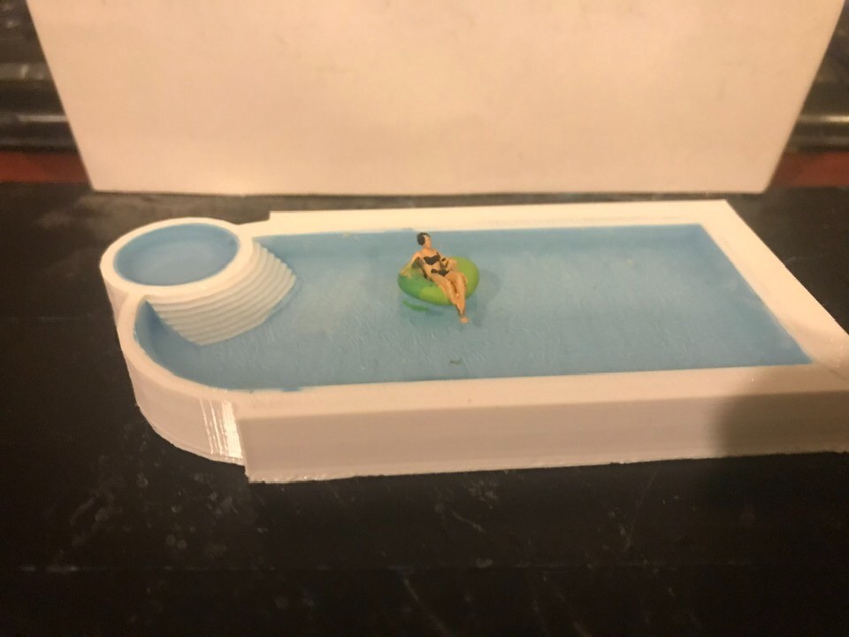 Ho 1/87 Scale Luxury Pool (PAINTED and weathered)