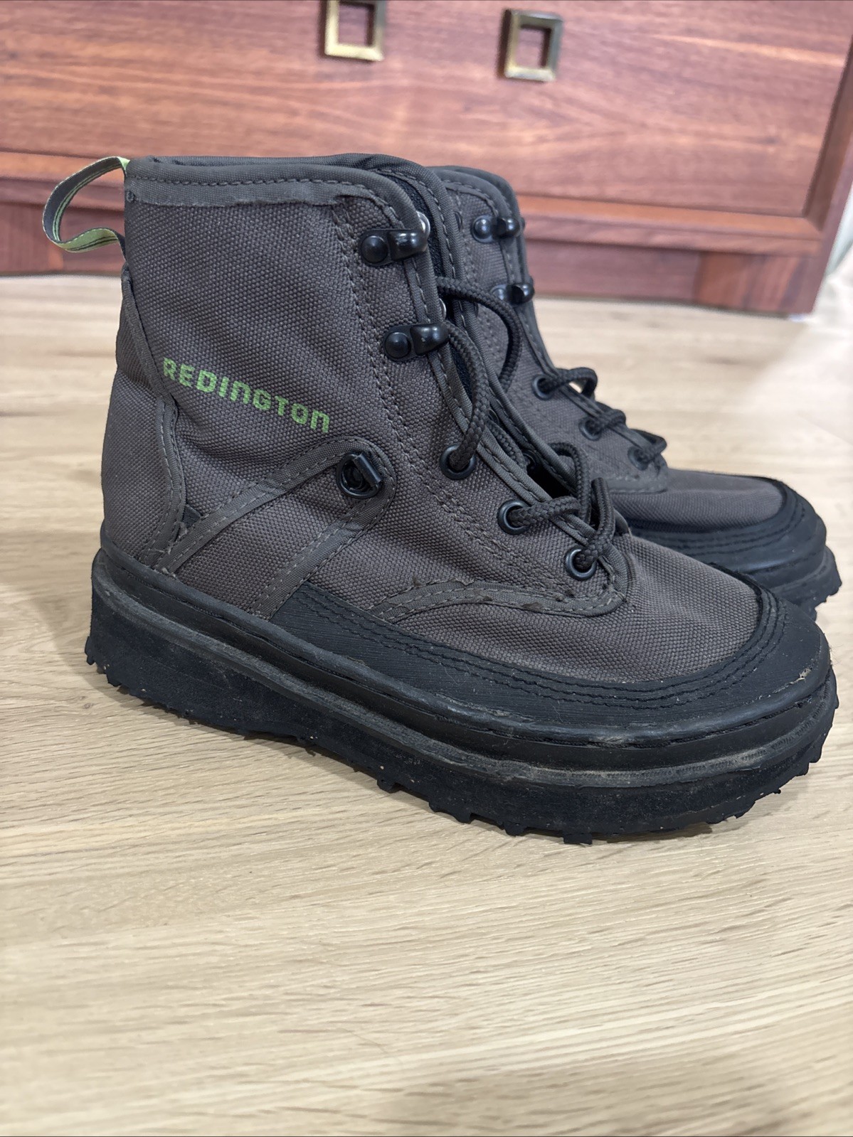 Redington Crosswater Youth Fishing Wading Boots 2K Rubber Soles, Waterproof
