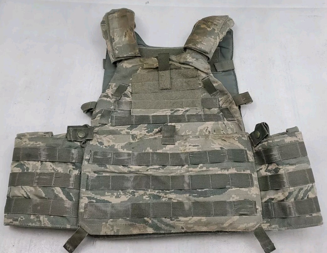 London Bridge Trading Plate Carrier Vest ABU LBT-6094C XL Digital Camo