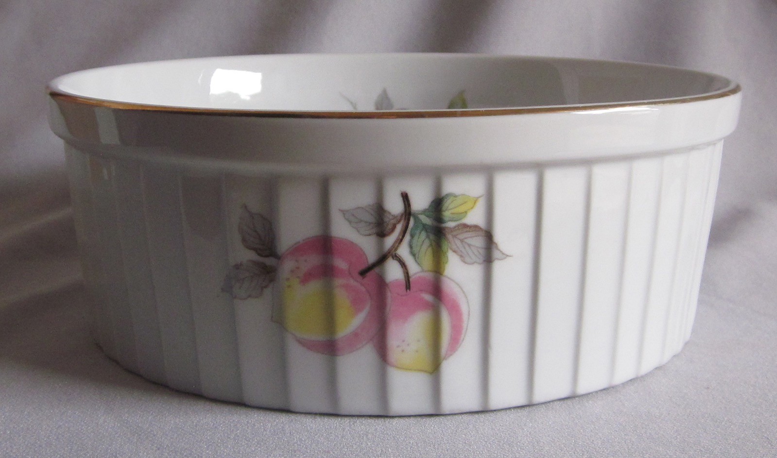 7 3/8" Souffle Dish Andrea by Sadek Fruit Pattern Gold Rim