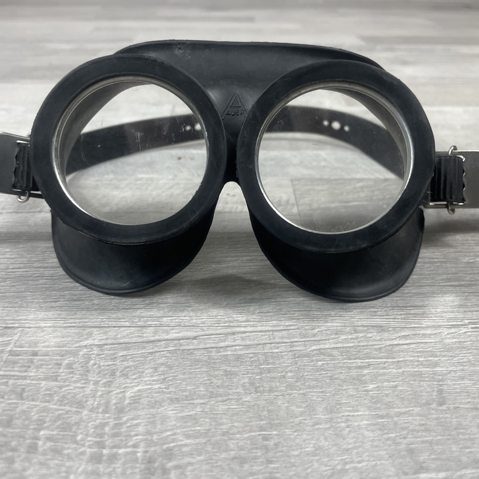 Rare Vintage AUER DIN 5 German WW2 Army Motorcycle Aircraft Rubber Goggles