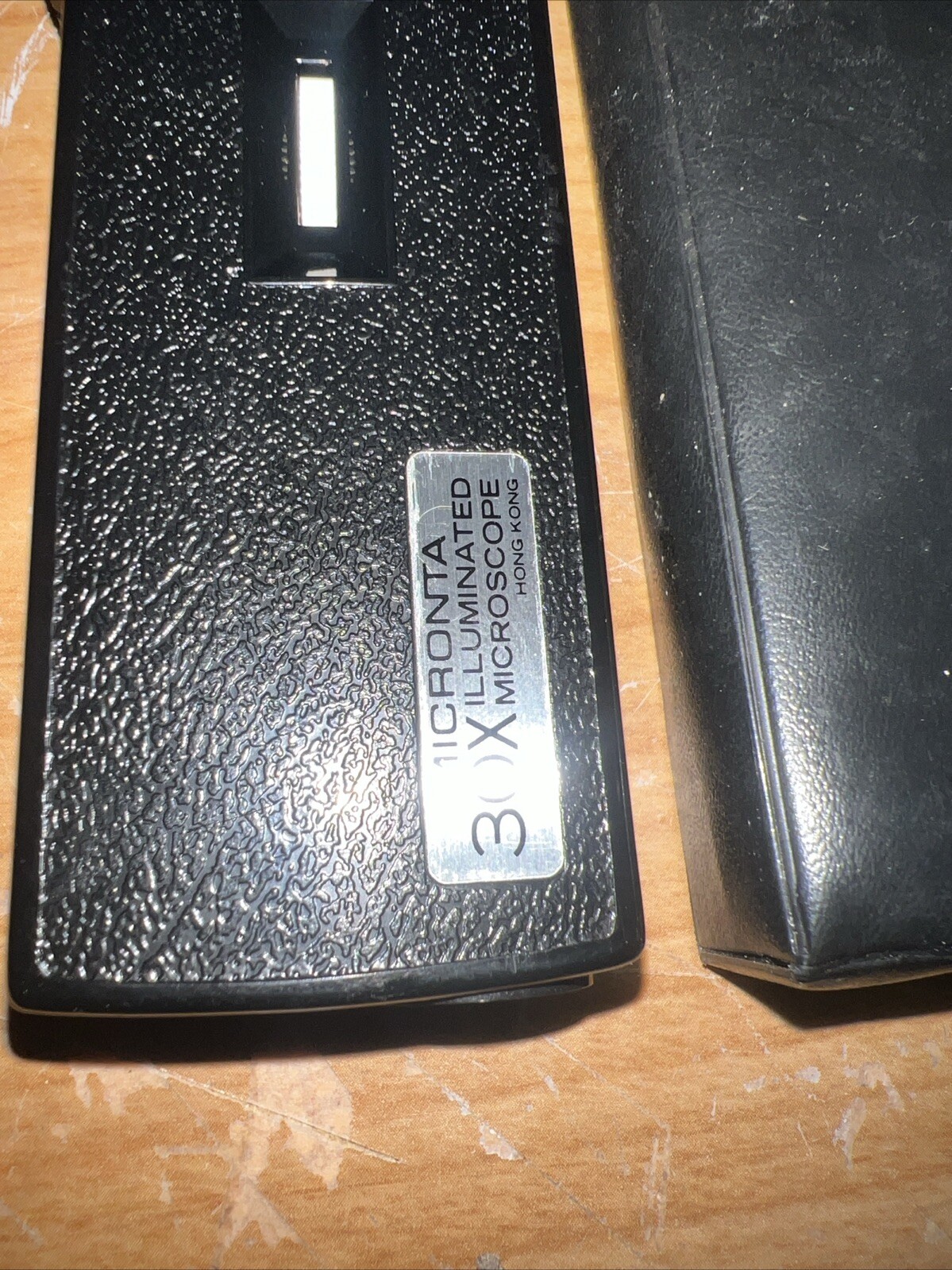 Vtg Micronta Radio Shack Microscope 30X Portable Handheld Illuminated