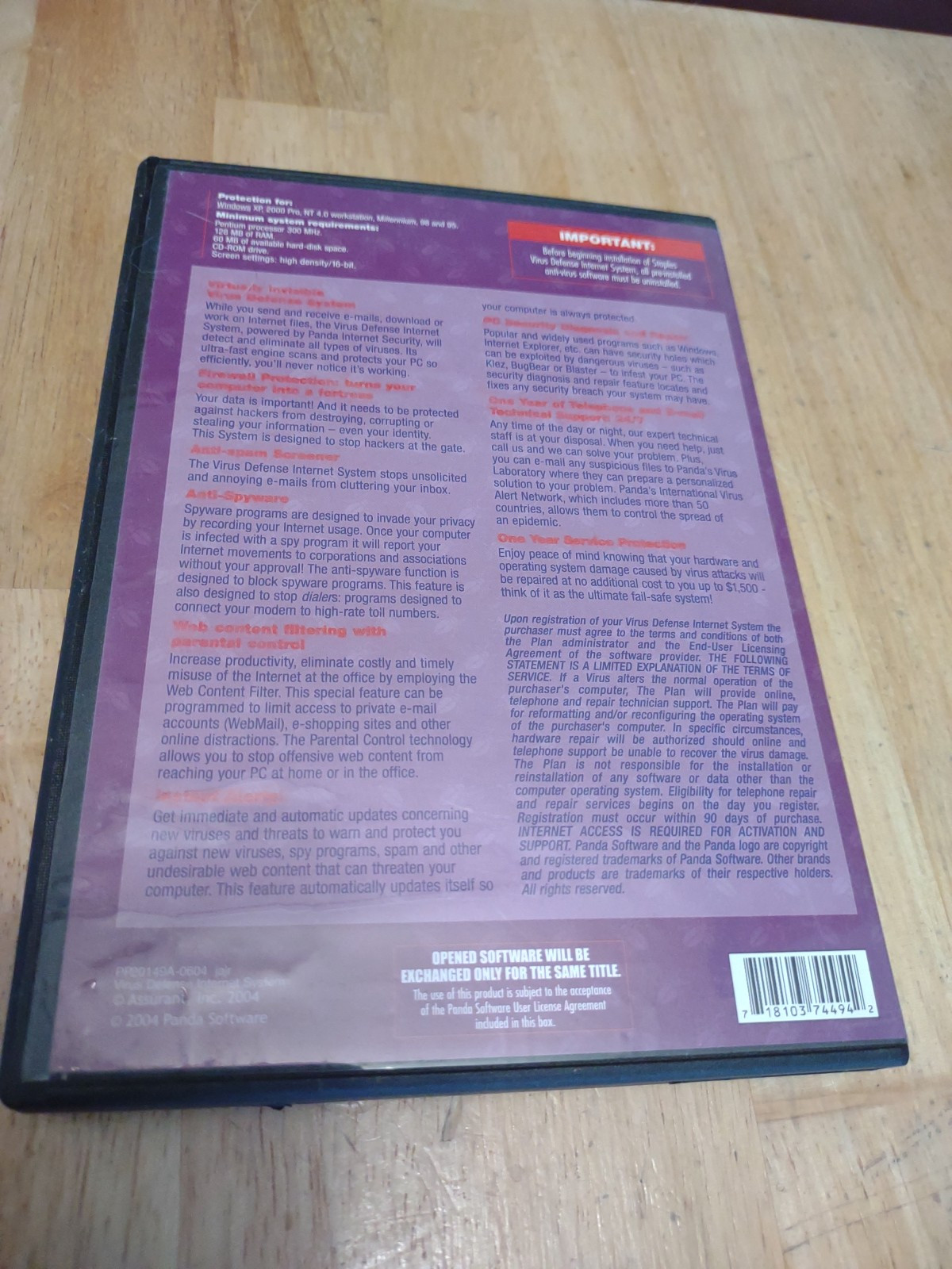 Panda Staples Virus Defense Internet System CD Antivirus Software - with key