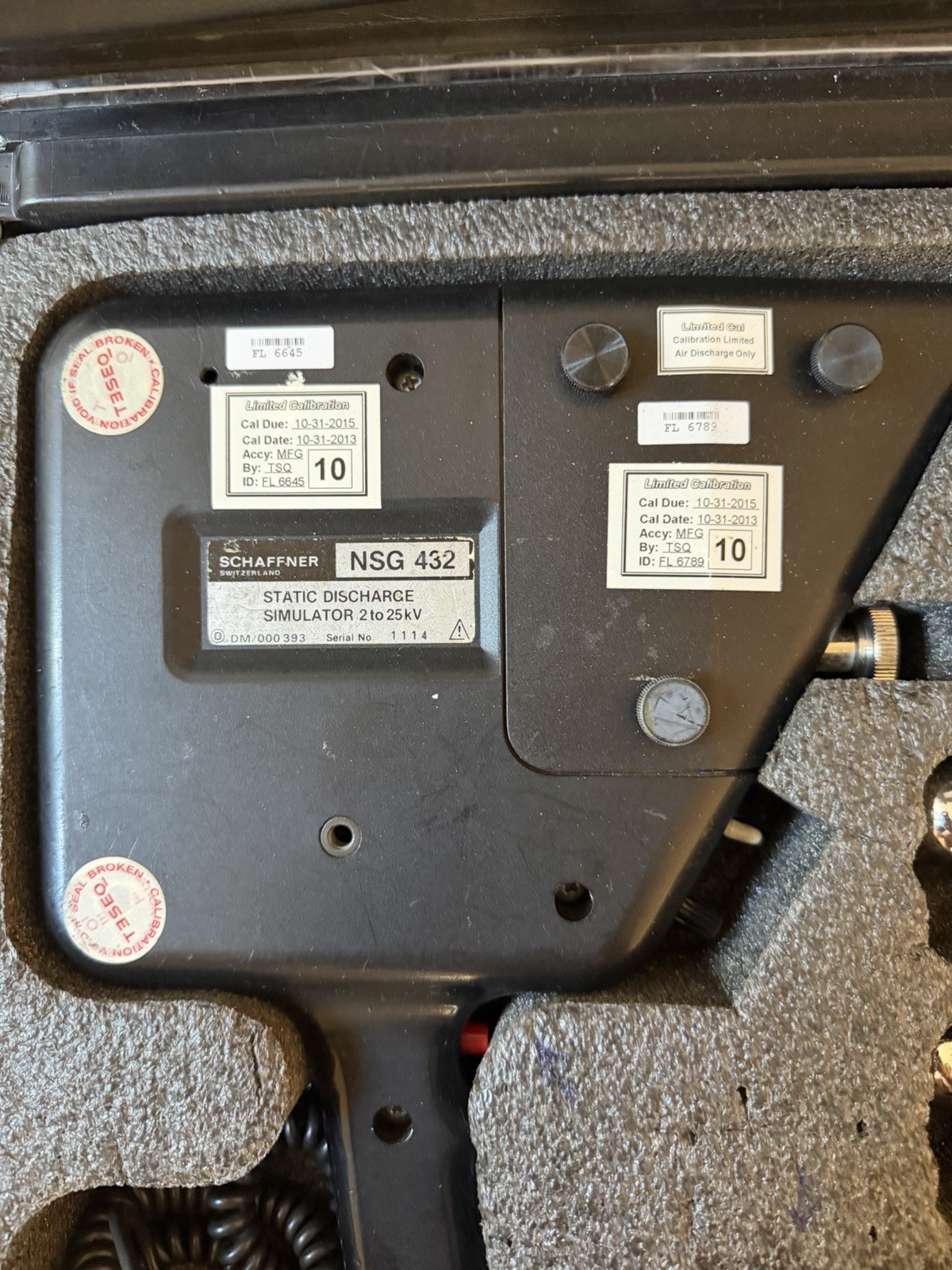 Schaffner NSG432 Electrostatic Discharge Simulator with Accessories