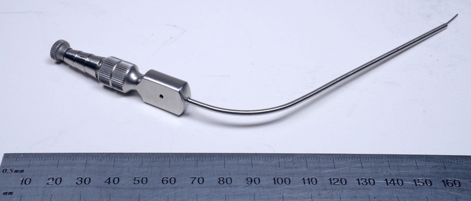 Aesculap #MD124R Frazier Suction Cannula 7Fr Stainless Steel 4½" Surgical