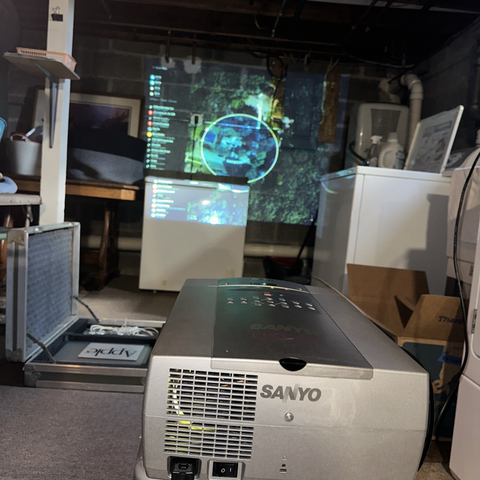 Sanyo PLC-XP30 Large Venue Presentation Projector - PRO xtraX Multimedia -TESTED
