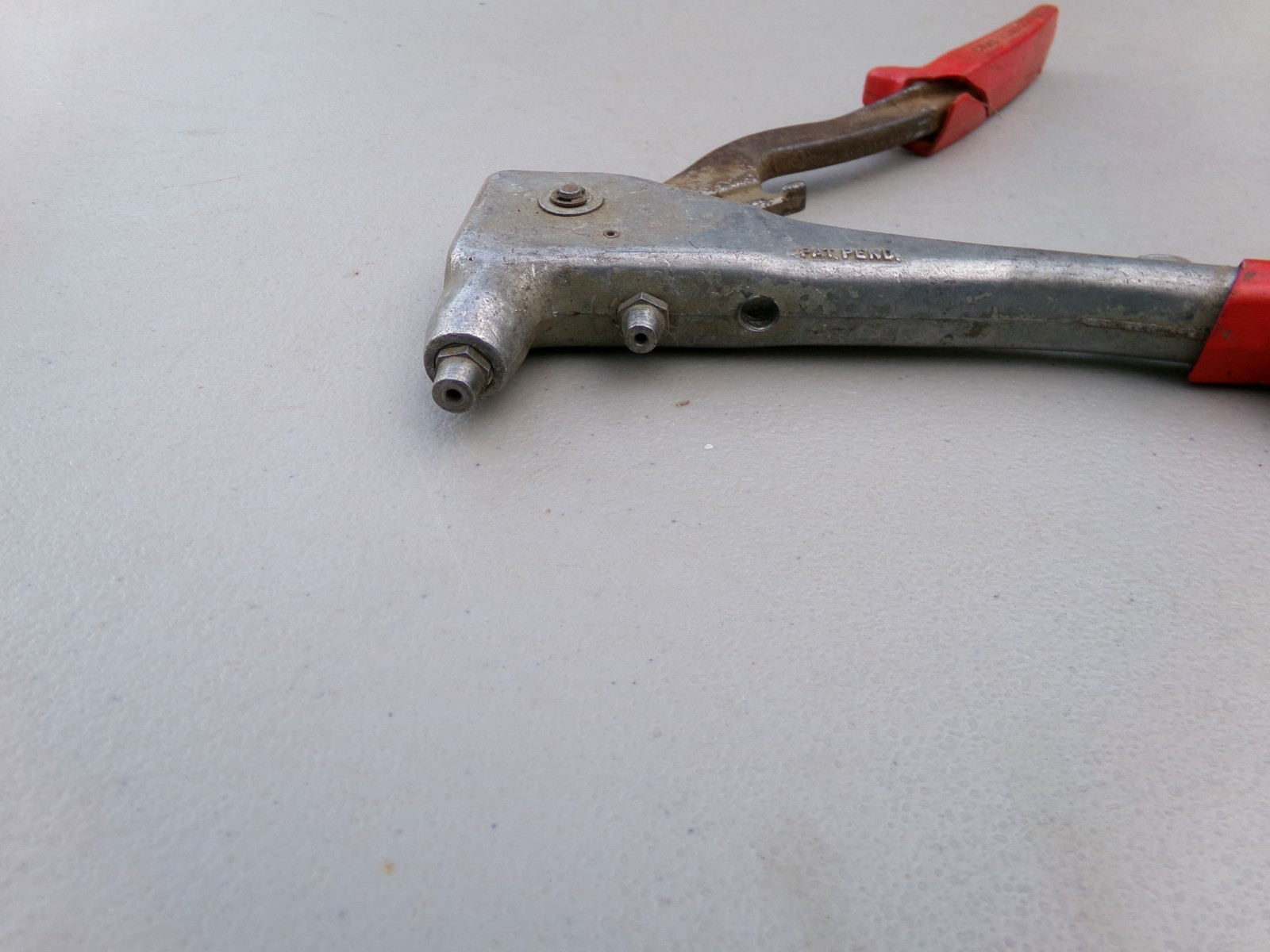 Craftsman Riveter Gun Pop Rivet Tool