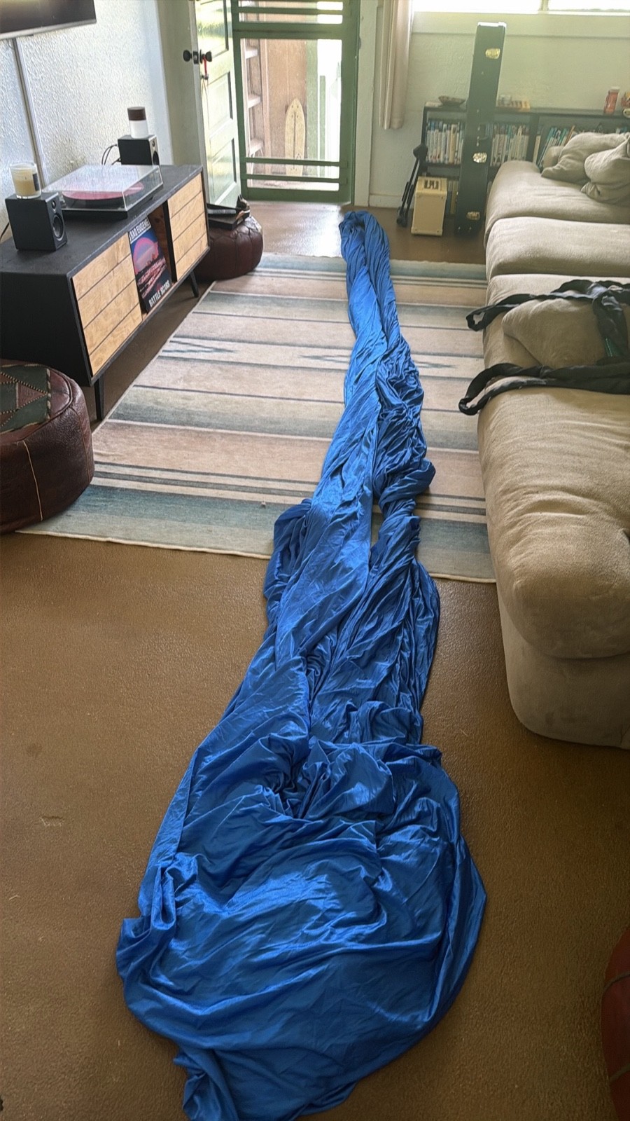 Aerial silk, blue, ~14M, medium stretch, with 8 figure