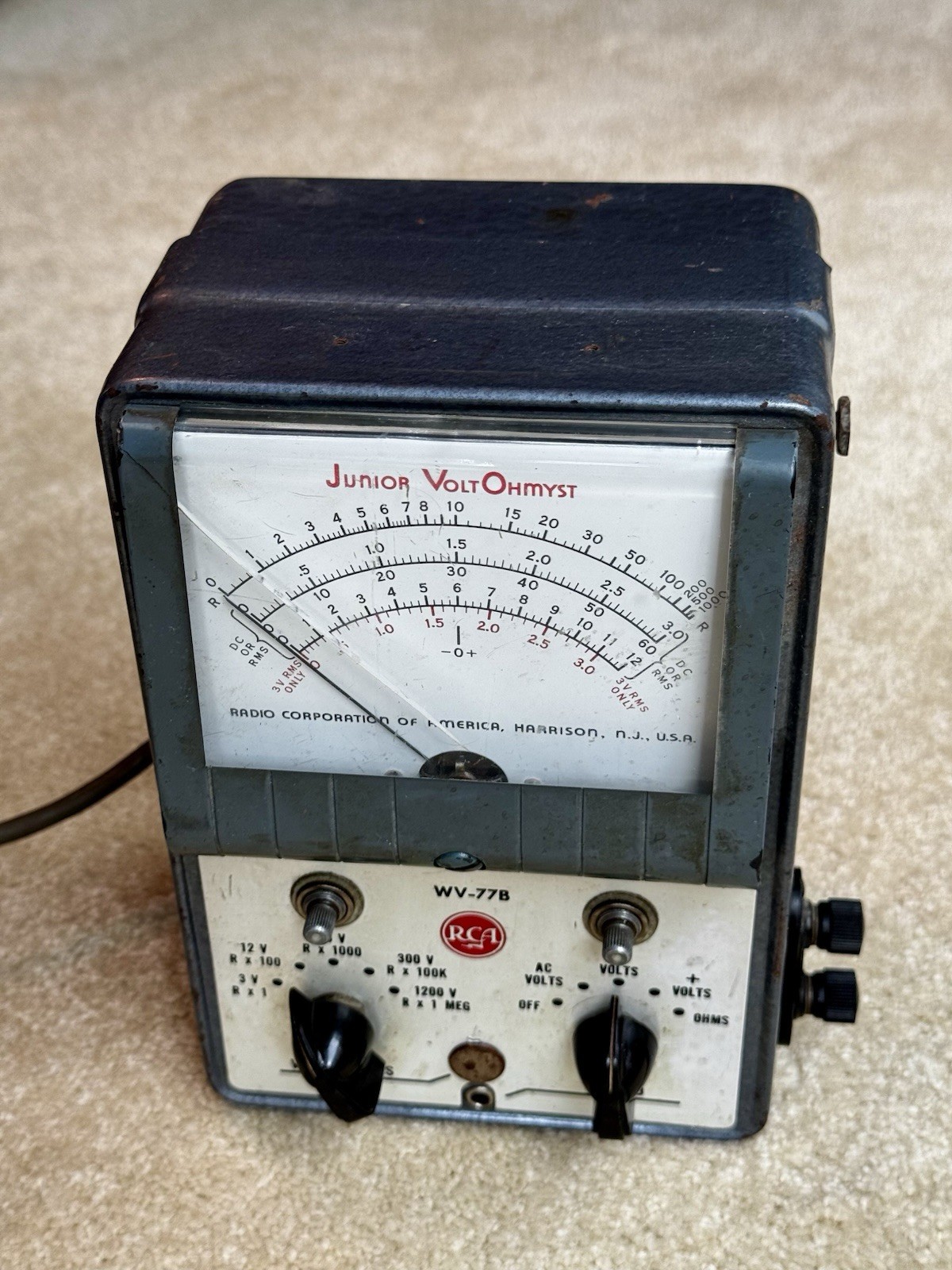 Rare RCA Junior Volt Ohmyst WV-77B Analog Volt-Ohm Meter Untested Read