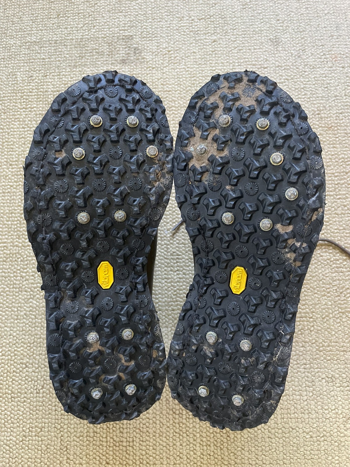 Men's Simms Wading Boot - Size 6 - Worn 2x - Fly Fishing - Felt Sole
