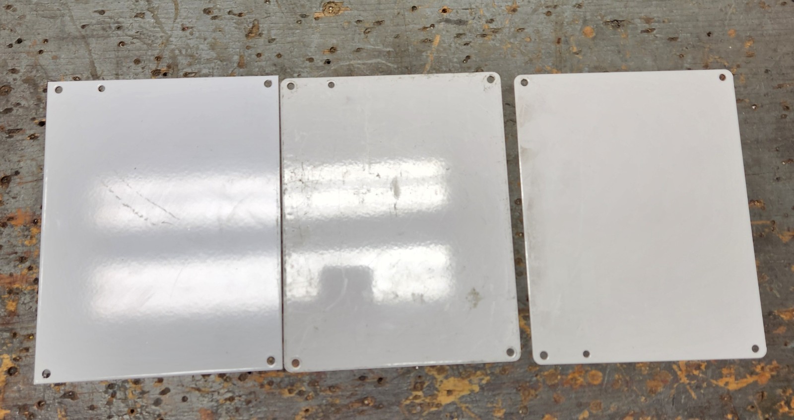 (Lot of 3) HOFFMAN A-10P8 BACKPLATE / Saginaw Controls SCE-10P8
