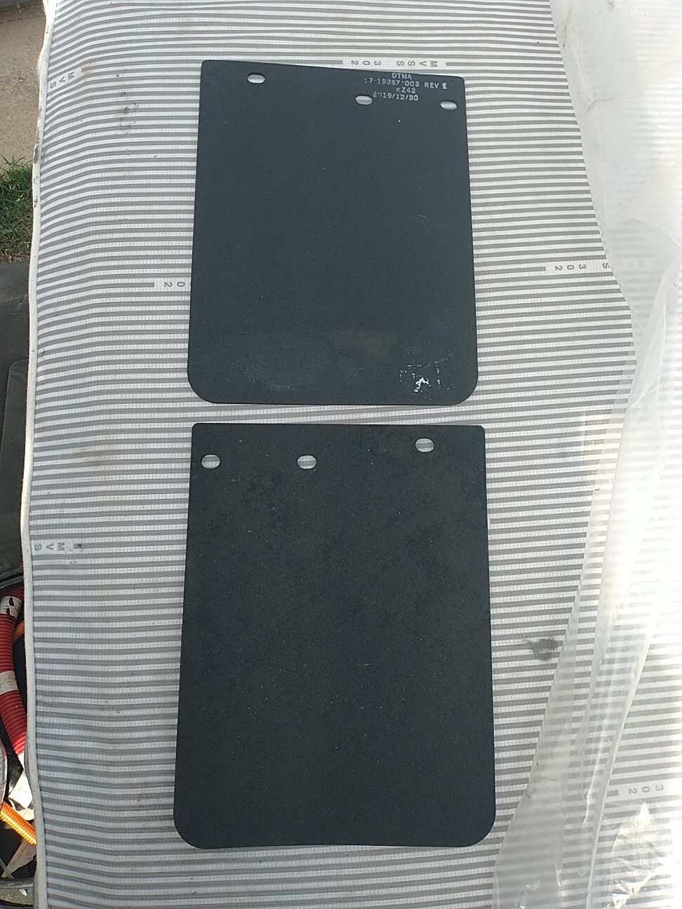Freightliner Hood Rear Mudflap 17-19387-003 Set Of Two