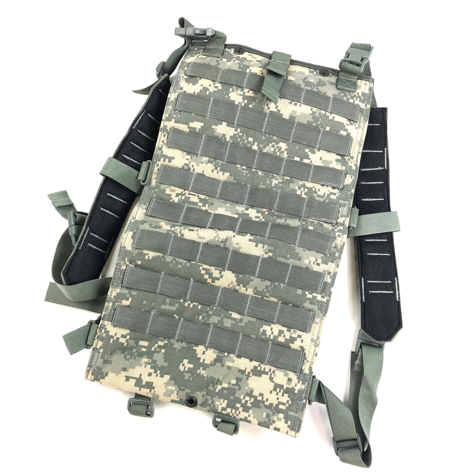 Water Carrier 3 Liter Hydration Pack (100oz) New