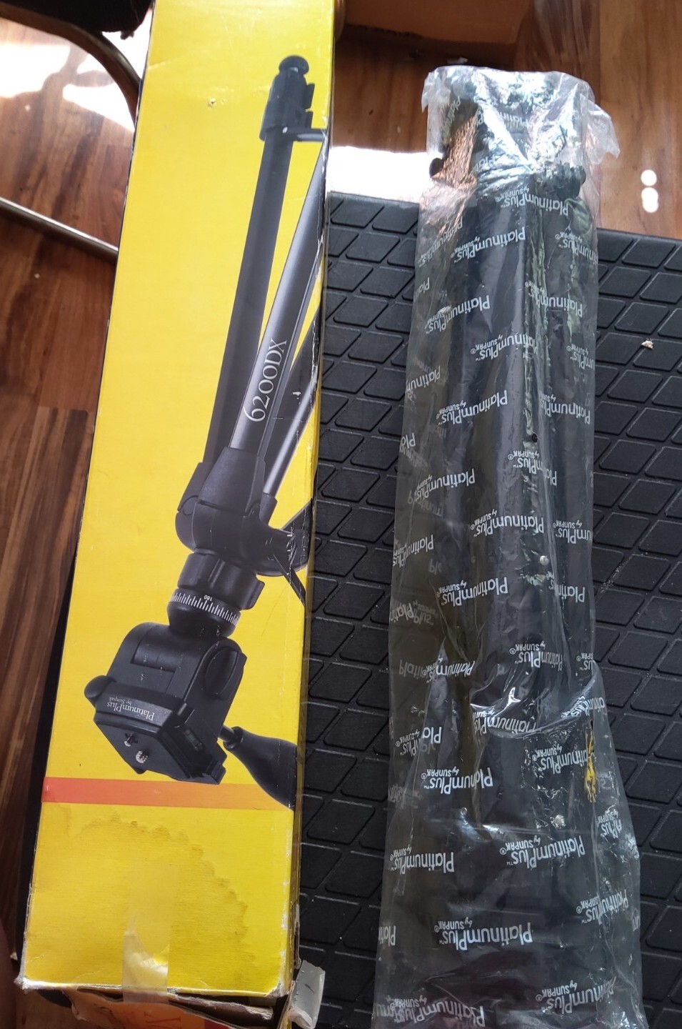Platinum Plus by Sunpak 6200DX Digital Tripod- open box brand new