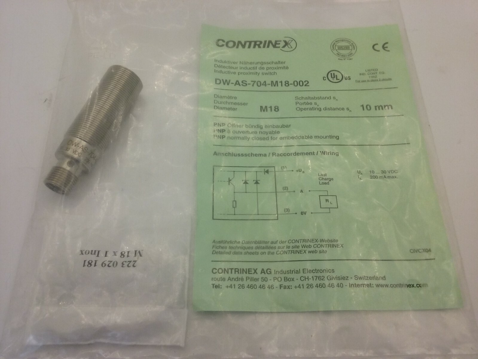 CONTRINEX DW-AS-704-M18-002 INDUCTIVE PROXIMITY SENSOR  NIB