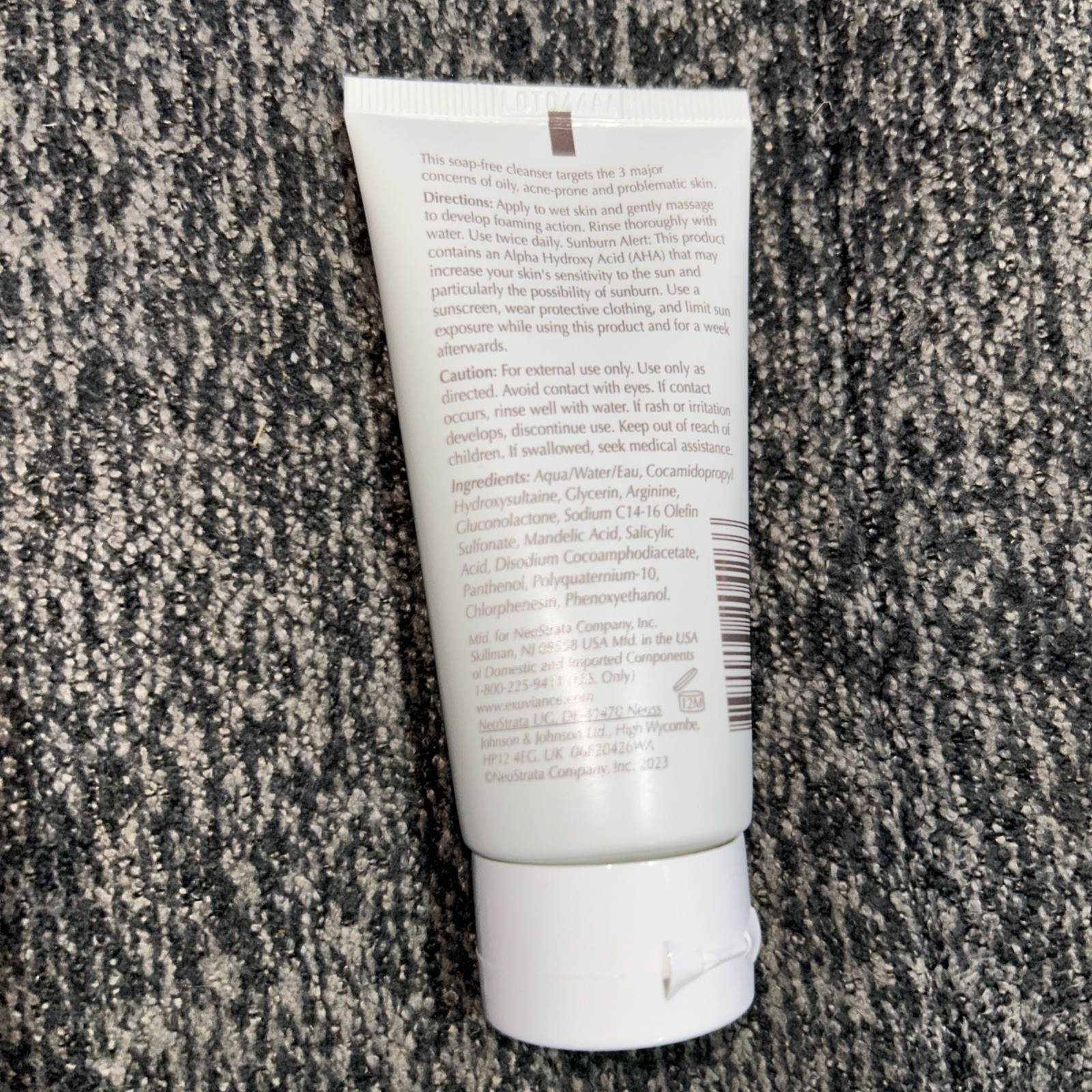 EXUVIANCE Clarifying Cleanser 60ML, 2oz.NEW and SEALED