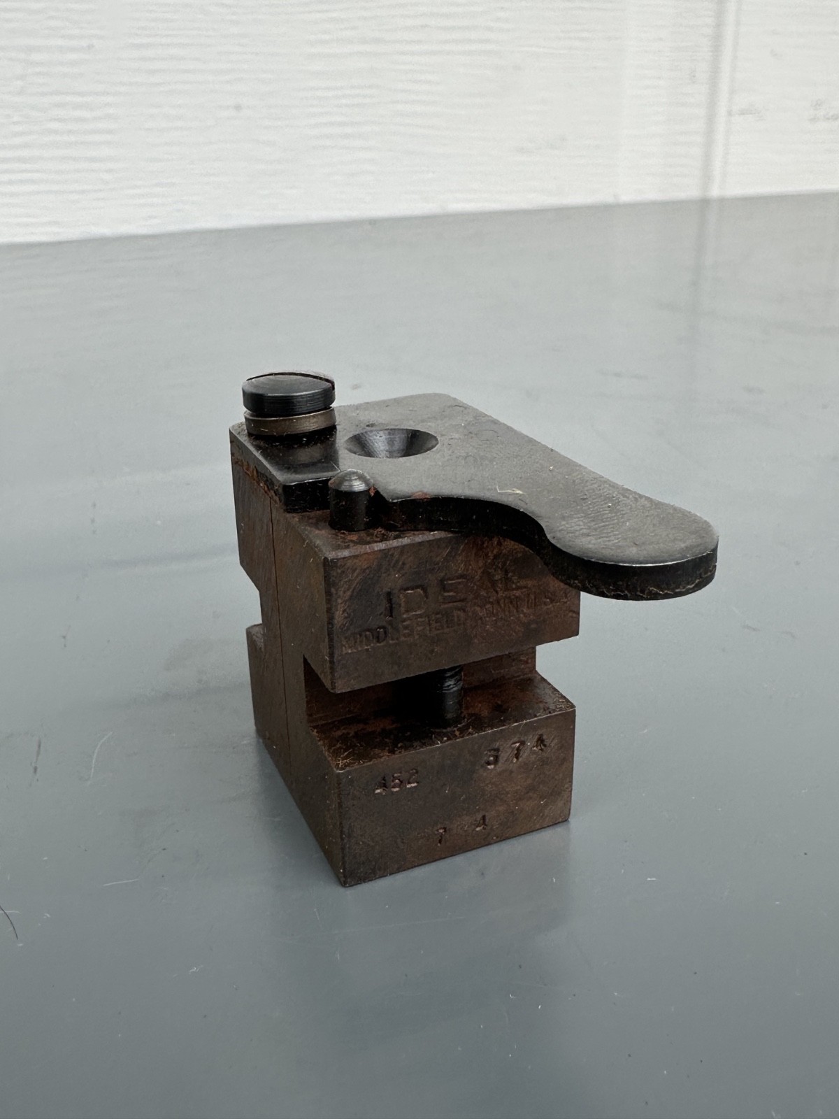 Lyman Ideal 452374 Single Cavity 45 Cal Bullet Mold