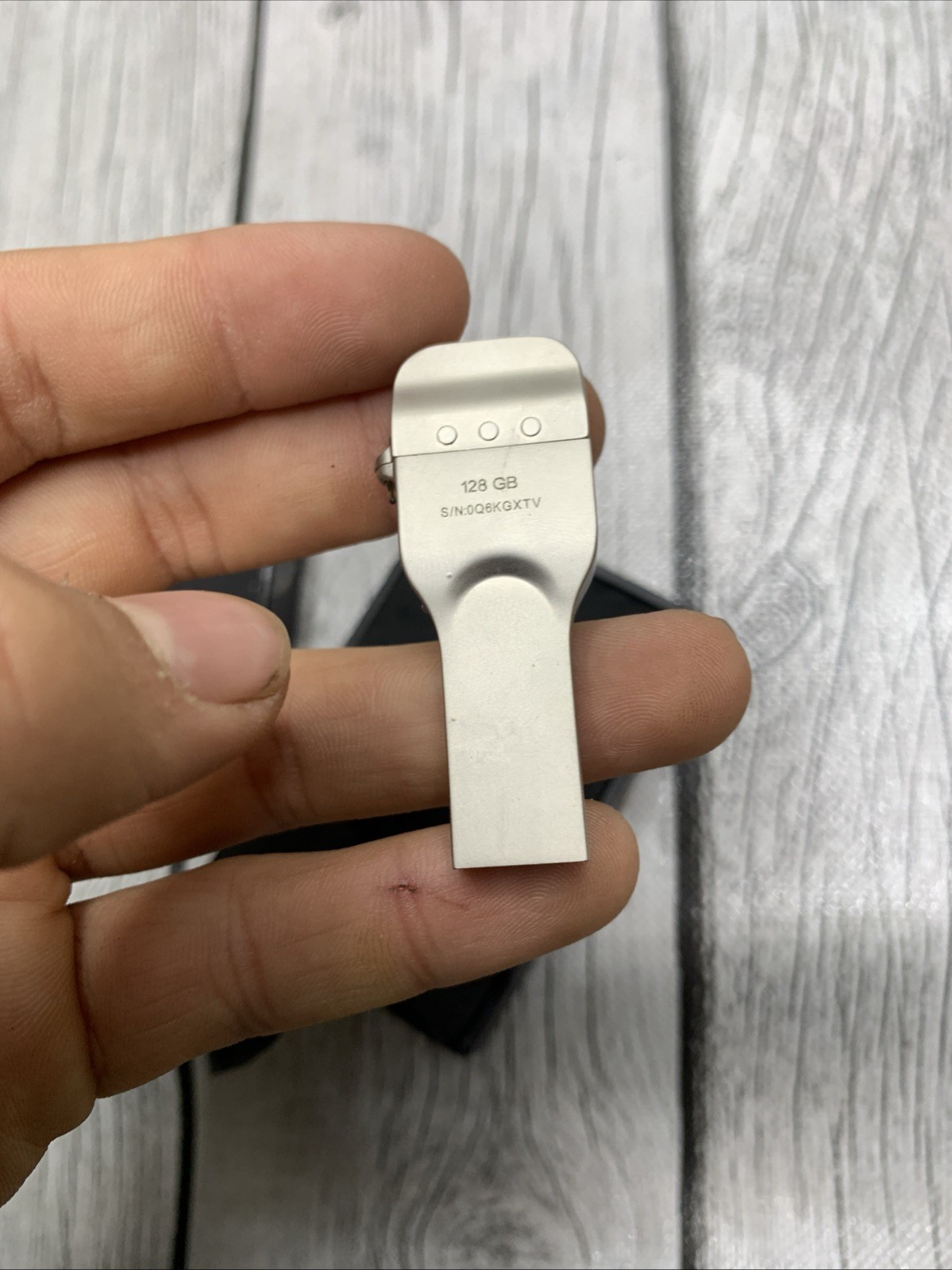 HooToo iPhone Flash Drive HT-IM003
