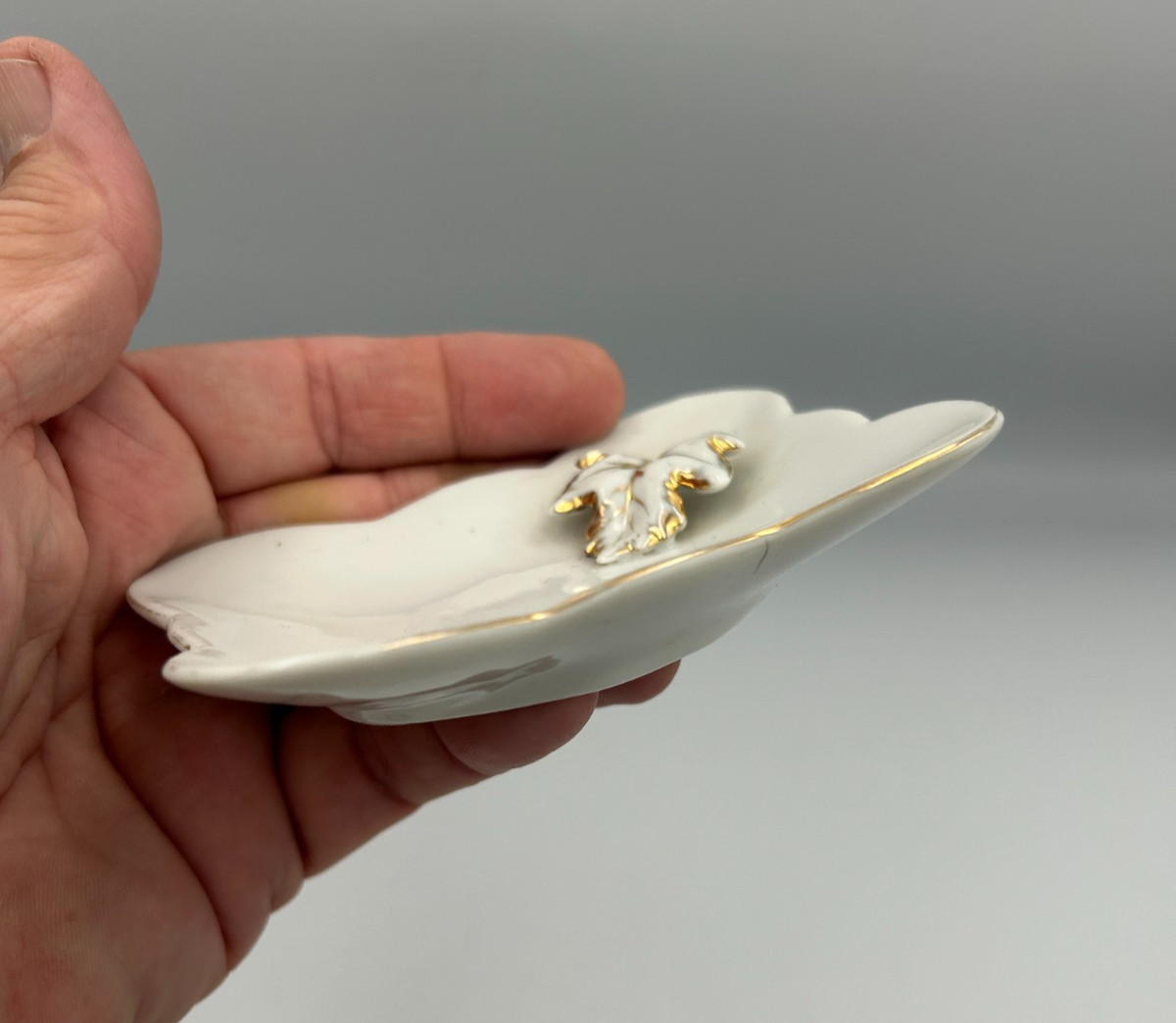White Gold Accent Leaf Trinket Dishes