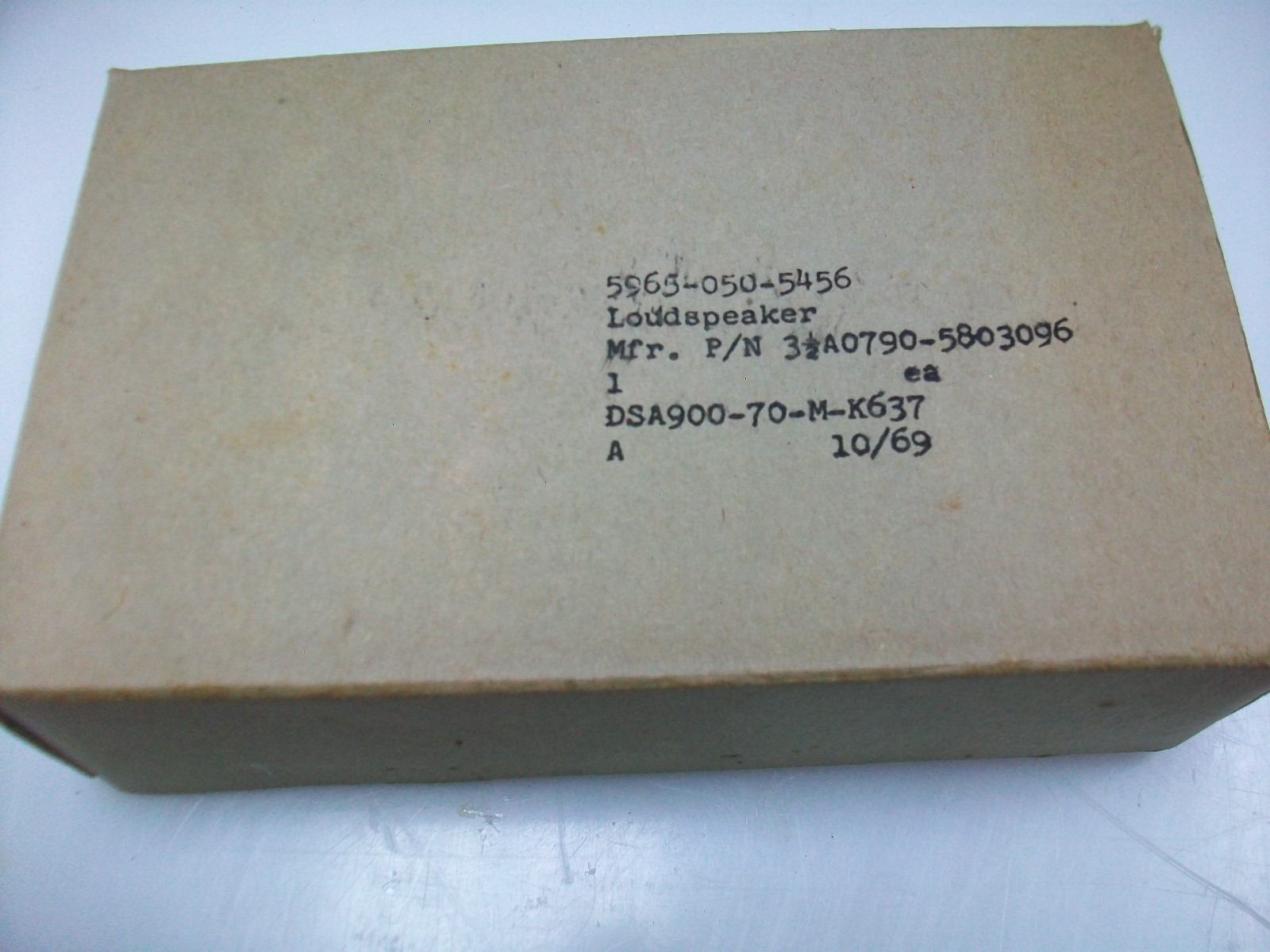 VINTAGE NOS 3 1/2" SQUARE LOUDSPEAKER