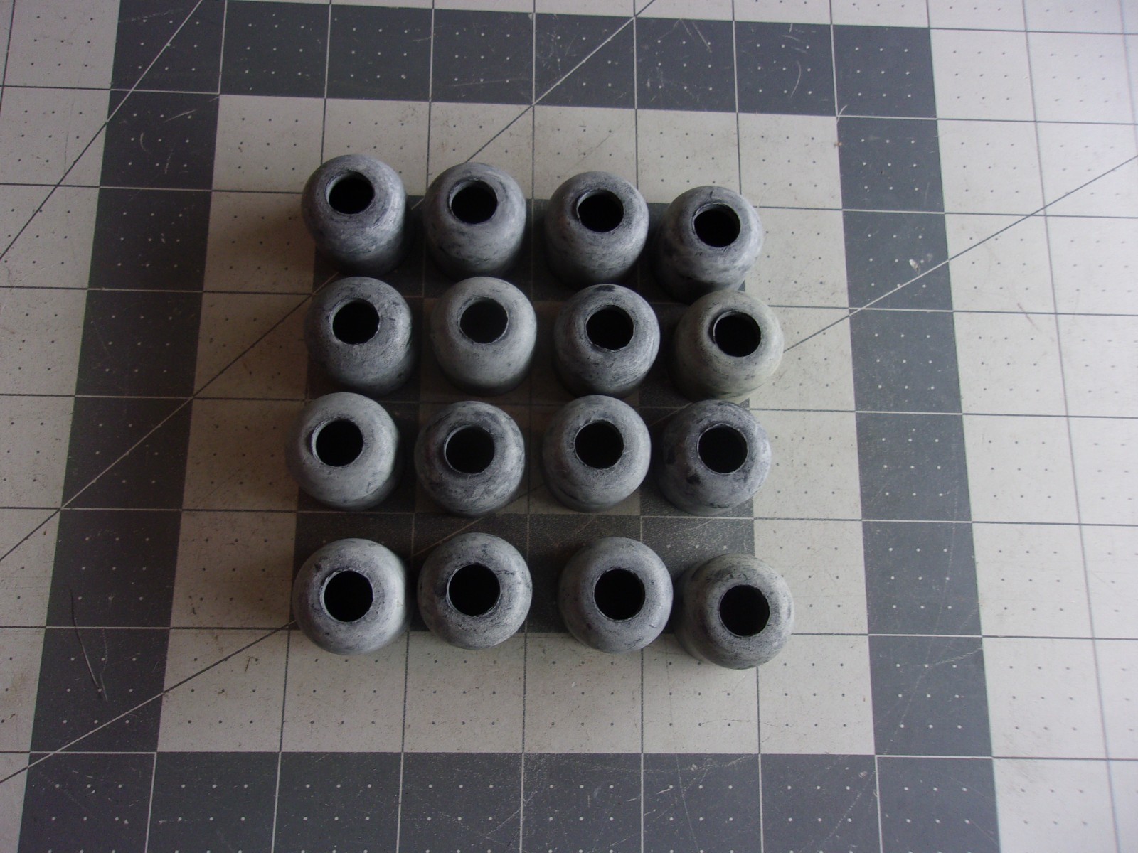 SBI 122-1003 (16) Valve Stem Seals