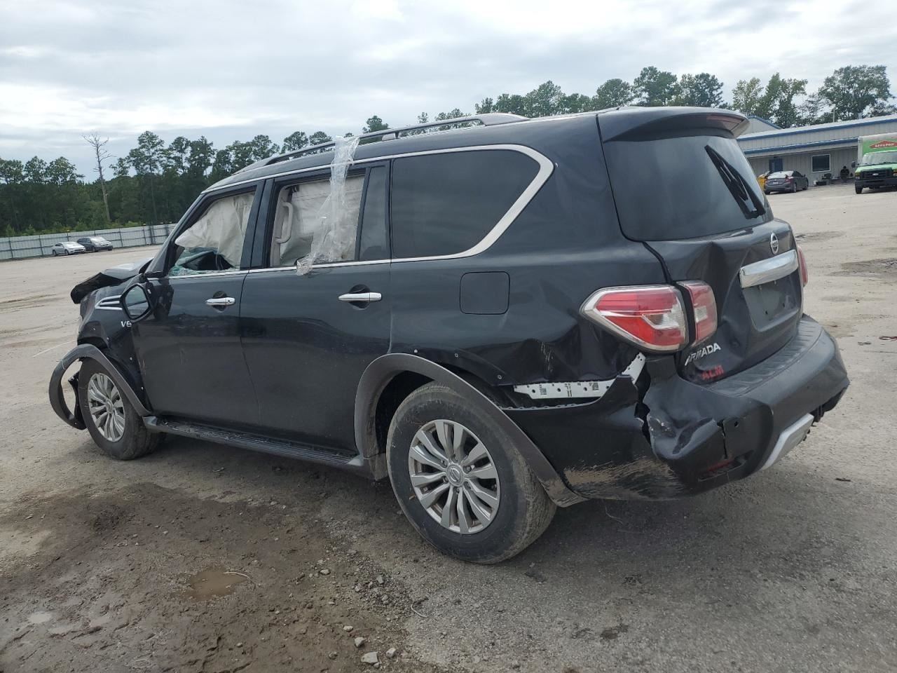 ARMADA 2018 Glove Box 4956769