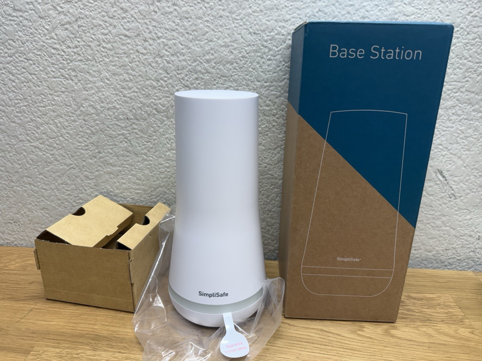 SimpliSafe Base Station - Current Gen 3 Set Unused But No Power Supply IIncluded