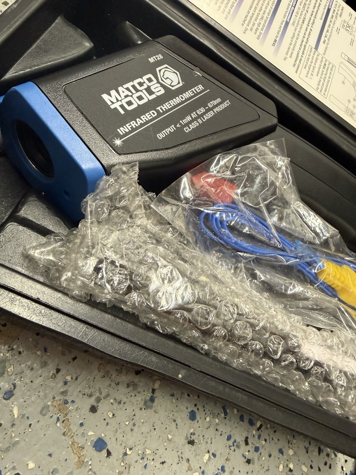 Matco Tools MT28 Dual Temp Plus Infrared Thermometer with 1" Dial Thermometer