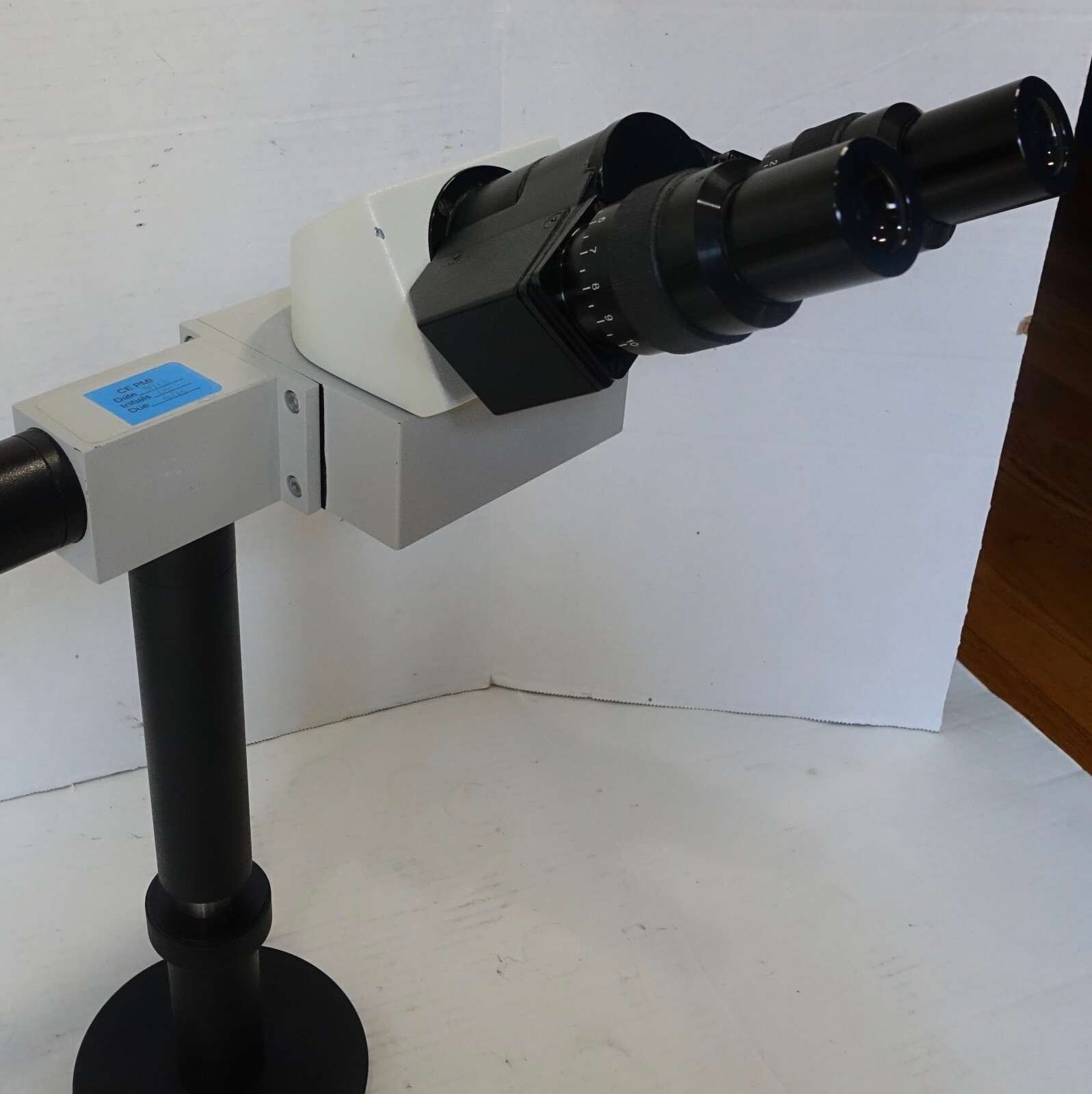 Leica ATC 2000 Multiview Teaching Microscope