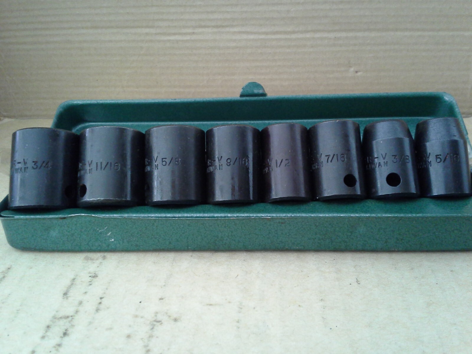 Central Forge 8 Piece Impact Socket Set. Very good condition