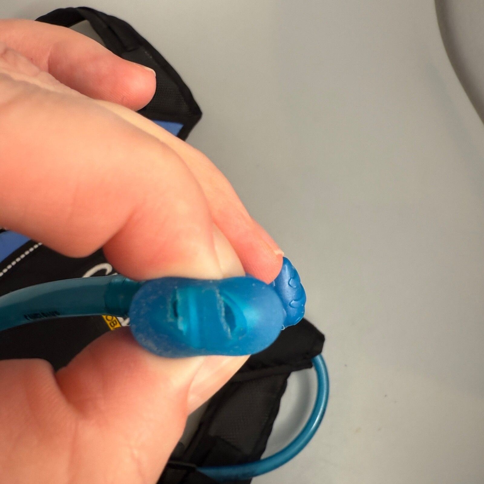 CamelBak Hydrobak 1.5L/50oz – Blue/Black Hydration Pack-