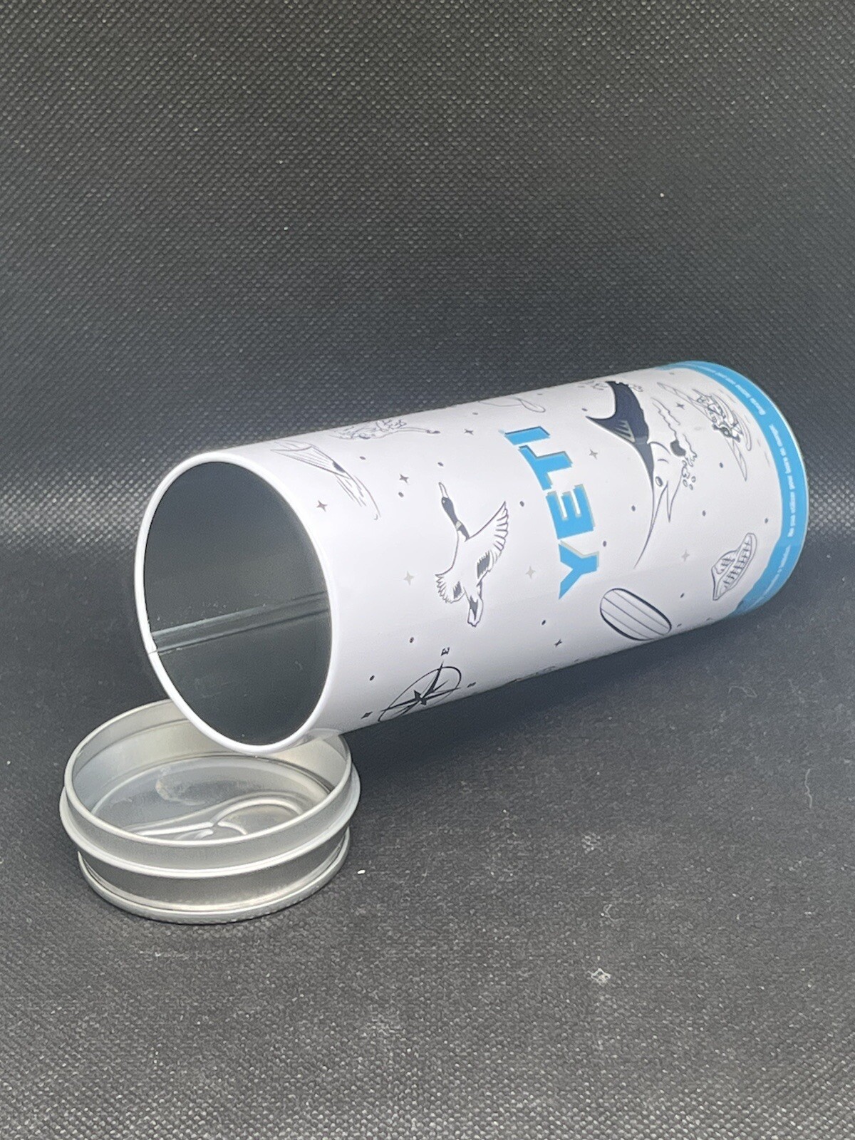 YETI coolers stash can 12 oz Container