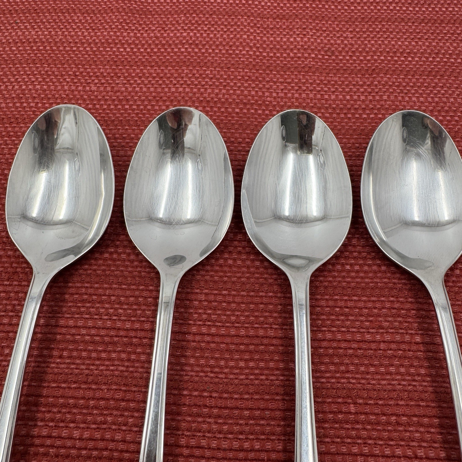 NICE! Set of 4 Oneida MAESTRO ST. LEGER Stainless PLACE/OVAL SOUP SPOONS Lot USA