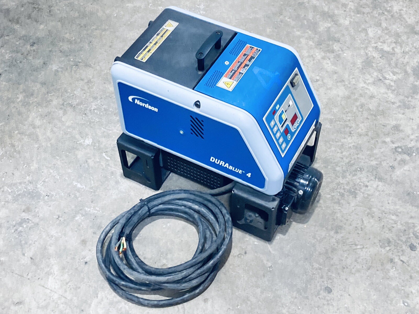 NORDSON DURABLUE 4 HOT MELT GLUE DISPENSER 200-240V 50/60Hz 14A 1PH