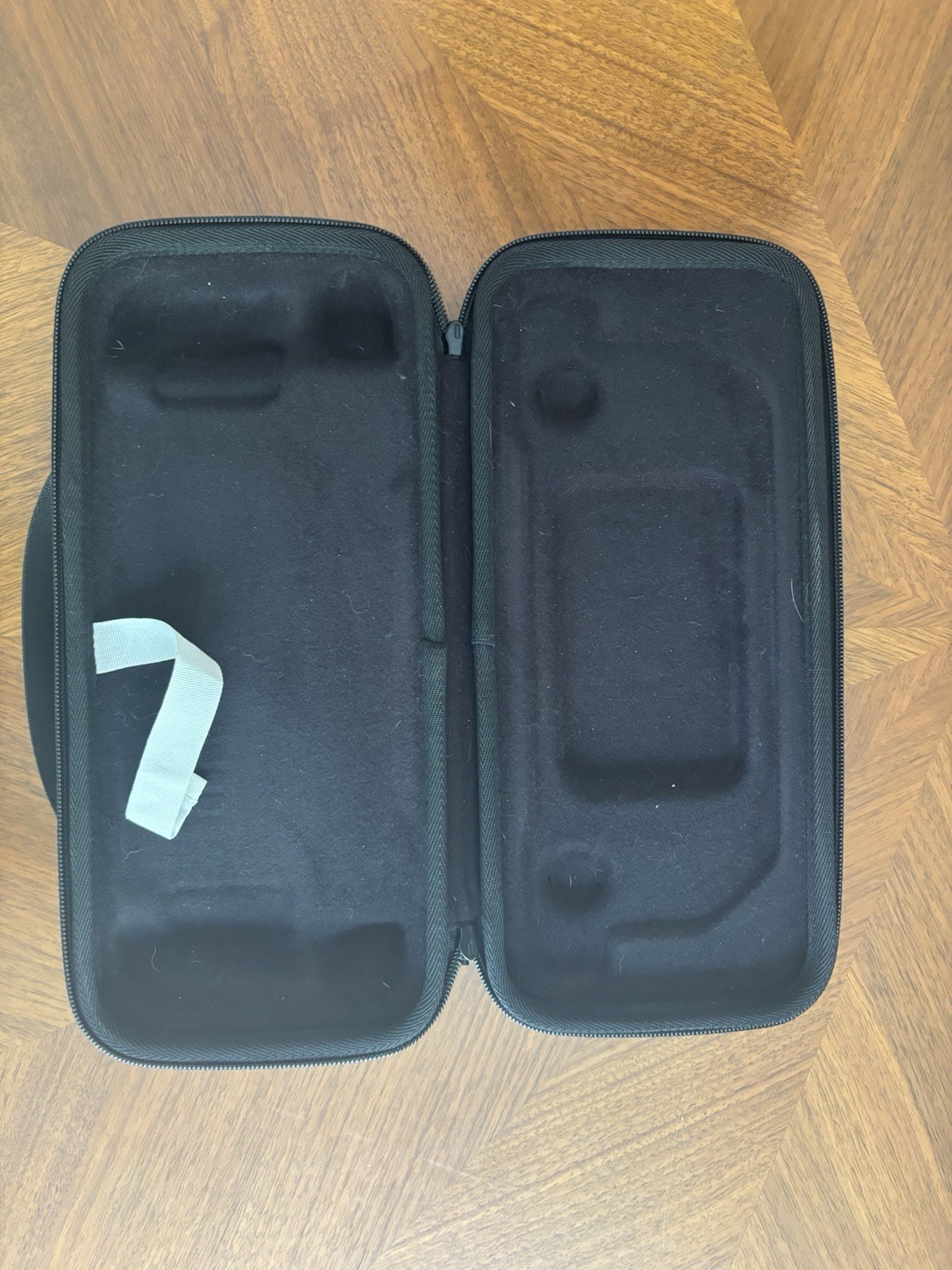 Valve Steamdeck 256gb LCD with carrying case